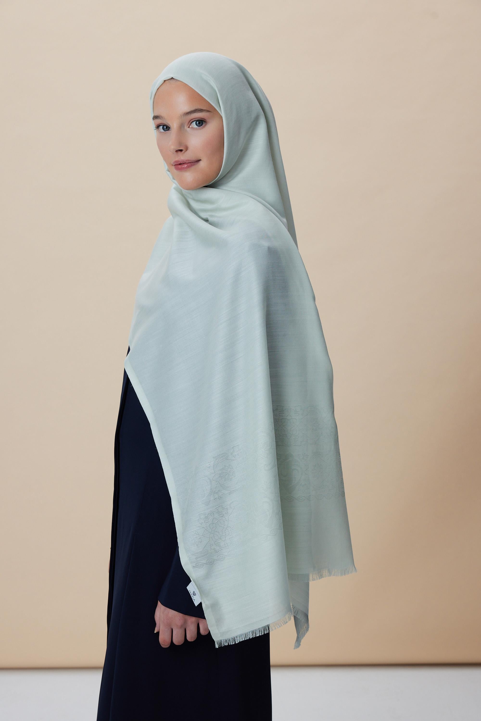 SIRMA YÜN İPEK JAKARLI ŞAL 70*200 CM - BUZ BEYAZI