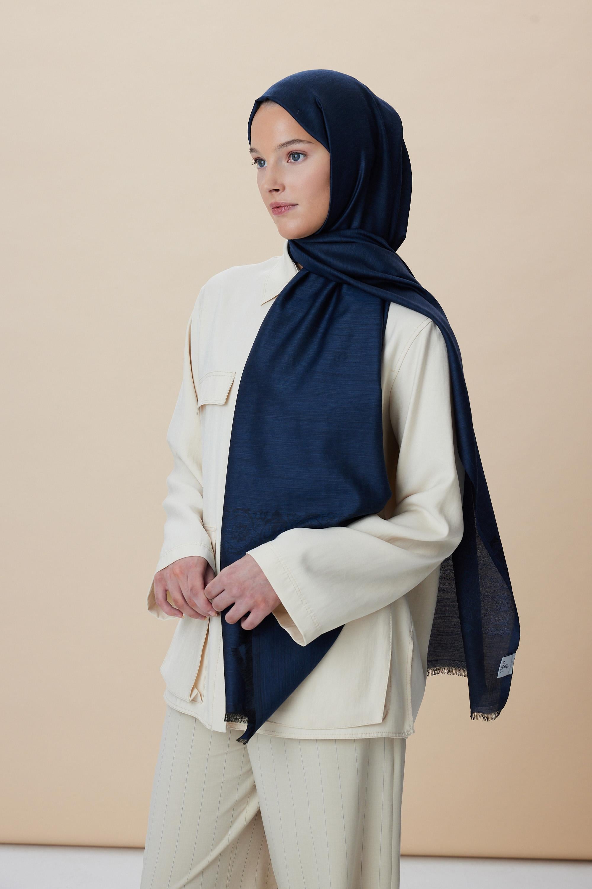 SIRMA YÜN İPEK JAKARLI ŞAL 70*200 CM - LACİVERT