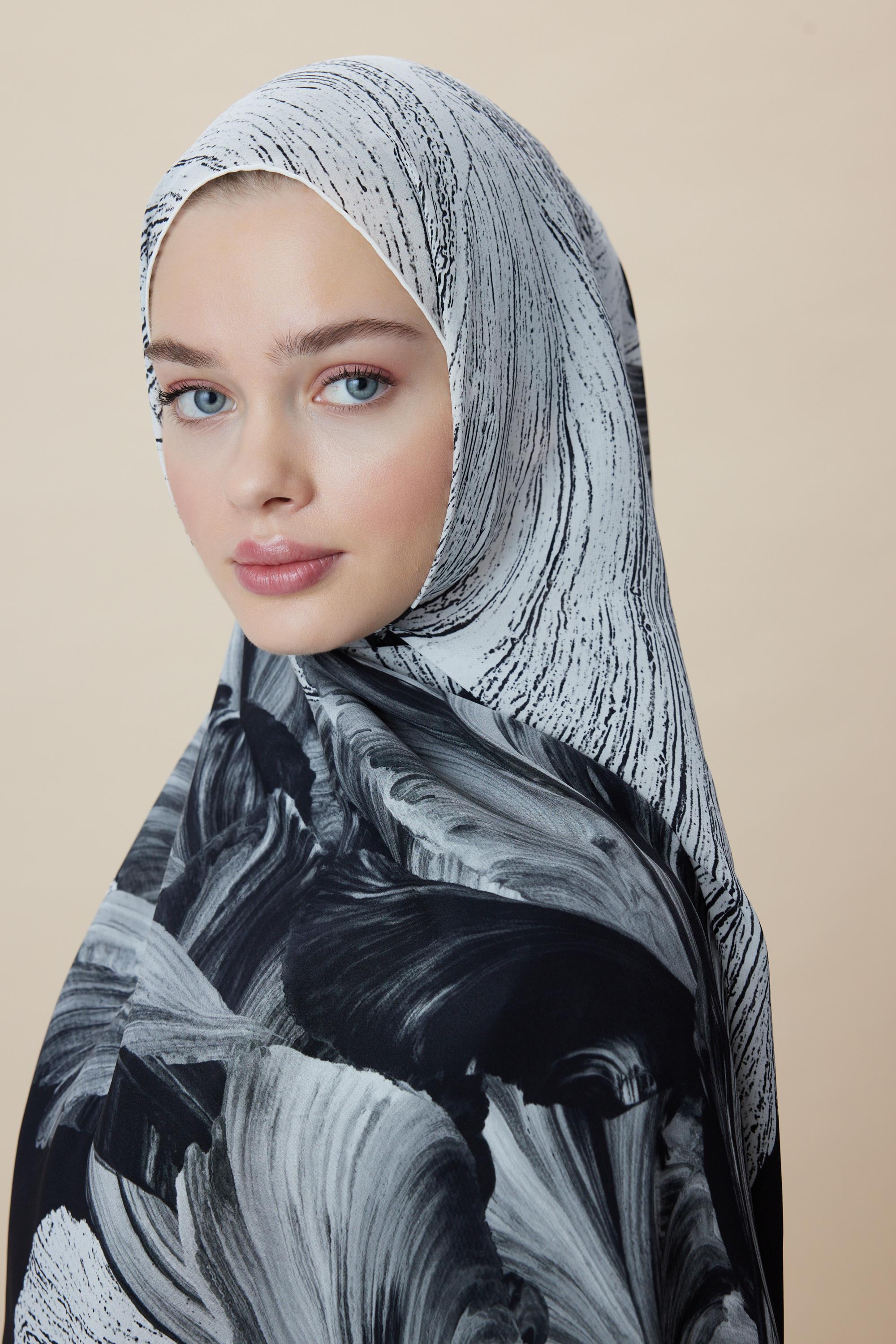 YAKAMOZ KREP İPEK ŞAL 70*190 CM - SİYAH