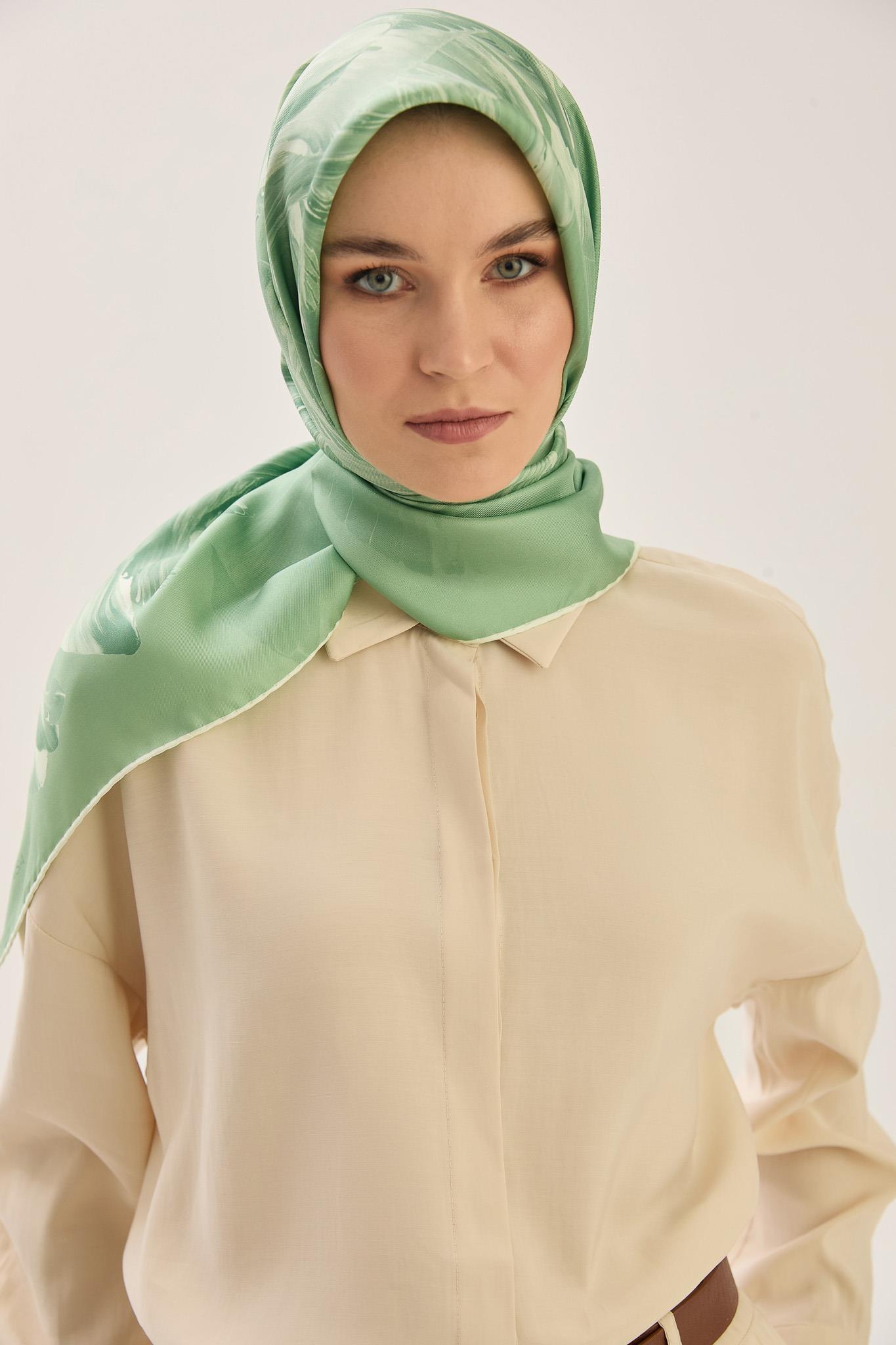 ZER TİVİL İPEK EŞARP 90*90 CM - YEŞİL