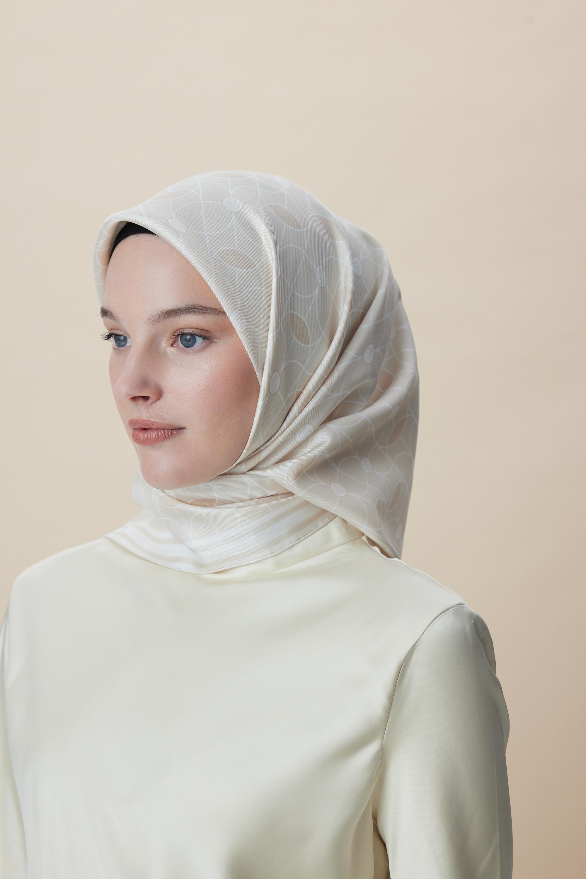 ZERRE TİVİL İPEK EŞARP 90*90 CM - BEJ