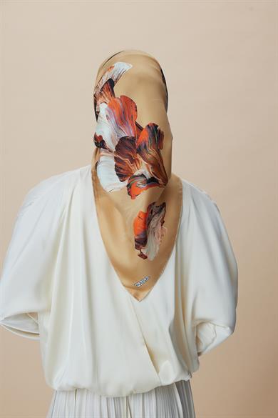 AKVA TİVİL İPEK EŞARP 90*90 CM - CAMEL
