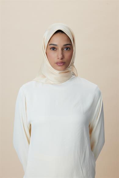FARAH MULBERRY İPEK EŞARP 90*90 CM - AÇIK ŞEFTALİ