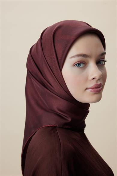 FARAH MULBERRY İPEK EŞARP 90*90 CM - KOYU KIRMIZI