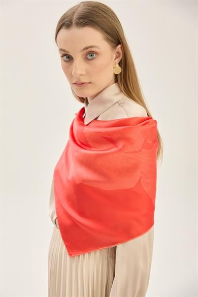 FARAH SURA İPEK EŞARP 90*90 CM - NARÇİÇEĞİ