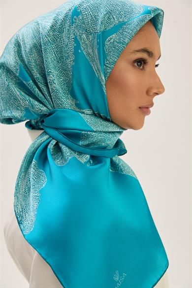 FARAH SURA İPEK EŞARP 90*90 CM - PETROL MAVİ