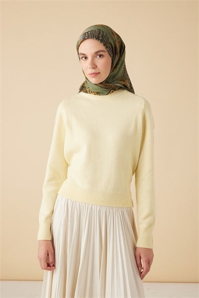 HAYAT YÜN ÜÇGEN ŞAL 140*140/2 CM - HAKİ