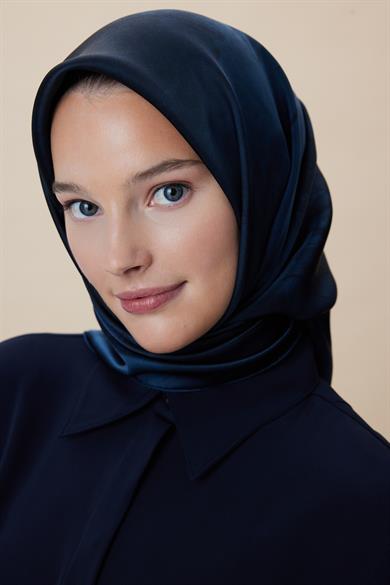 KATRE SURA İPEK EŞARP 90*90 CM - KOYU LACİVERT