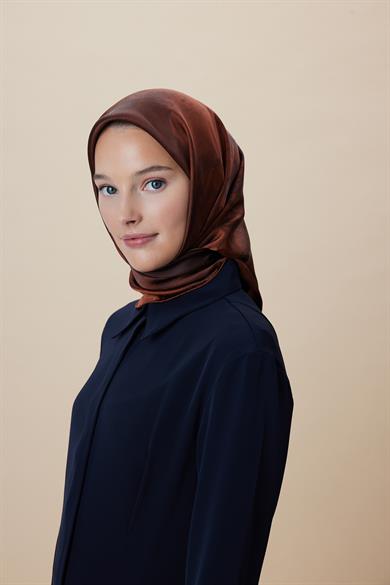 KATRE SURA İPEK EŞARP 90*90 CM - TABA