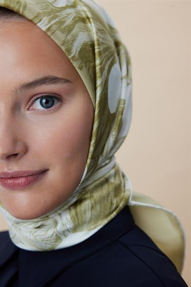 NÜVE TİVİL İPEK EŞARP 90*90 CM - ADAÇAYI