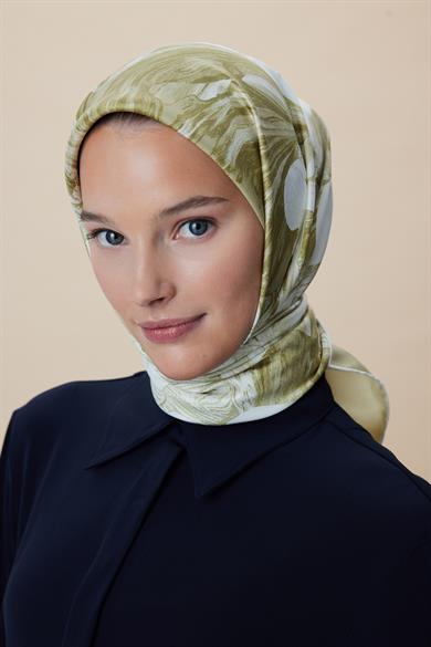 NÜVE TİVİL İPEK EŞARP 90*90 CM - ADAÇAYI