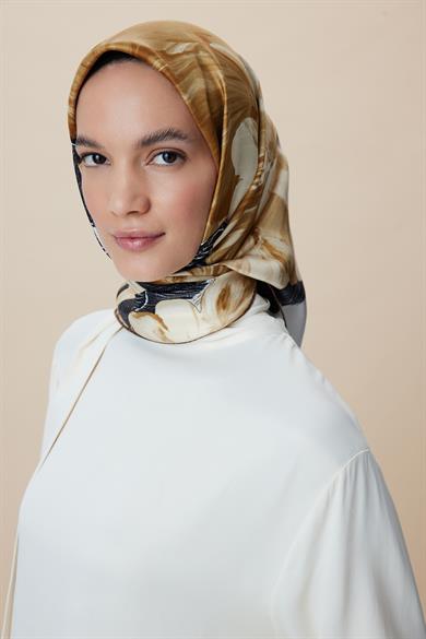 NÜVE TİVİL İPEK EŞARP 90*90 CM - GOLD