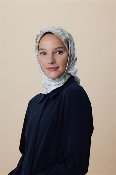 NÜVE TİVİL İPEK EŞARP 90*90 CM - KOYU BEJ