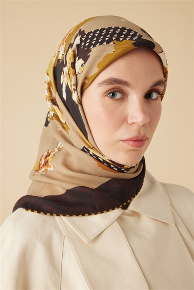 REHA YÜN ÜÇGEN ŞAL 140*140/2 CM - CAMEL