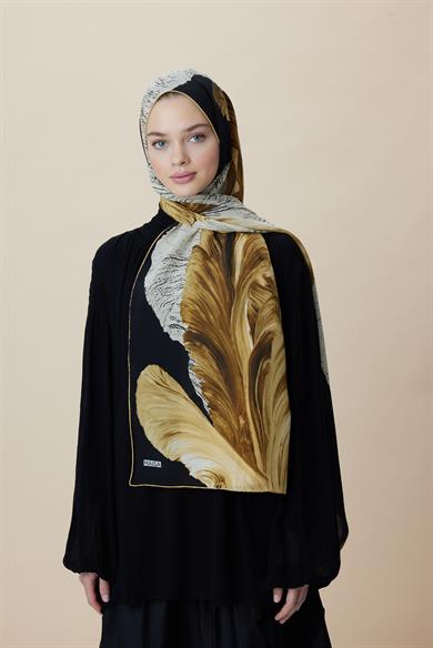 YAKAMOZ KREP İPEK ŞAL 70*190 CM - GOLD SİYAH