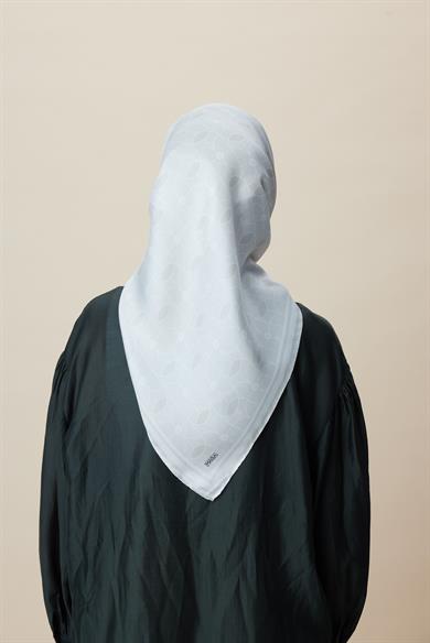 ZERRE TİVİL İPEK EŞARP 90*90 CM - İNCİ BEYAZI