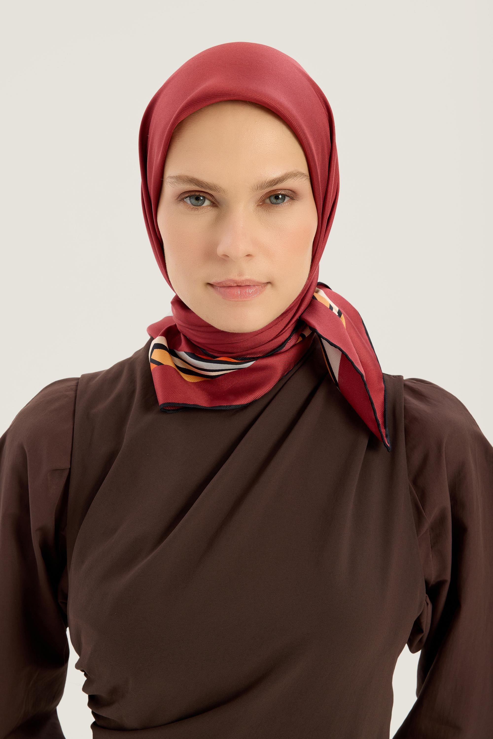 ADEN MULBERRY İPEK EŞARP 90*90 CM - FUŞYA