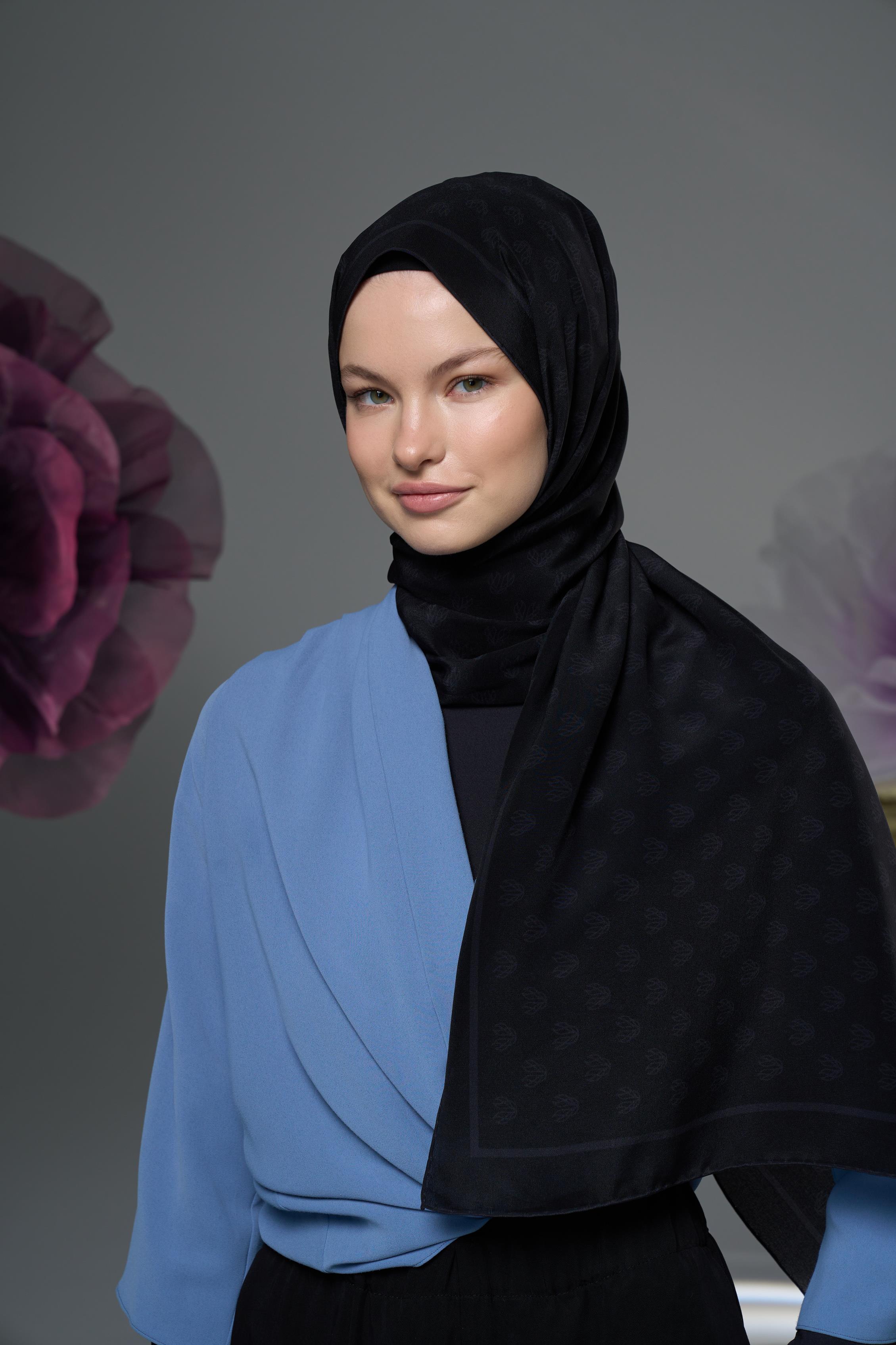 BİRCE KREP İPEK ŞAL 70*190 – SİYAH