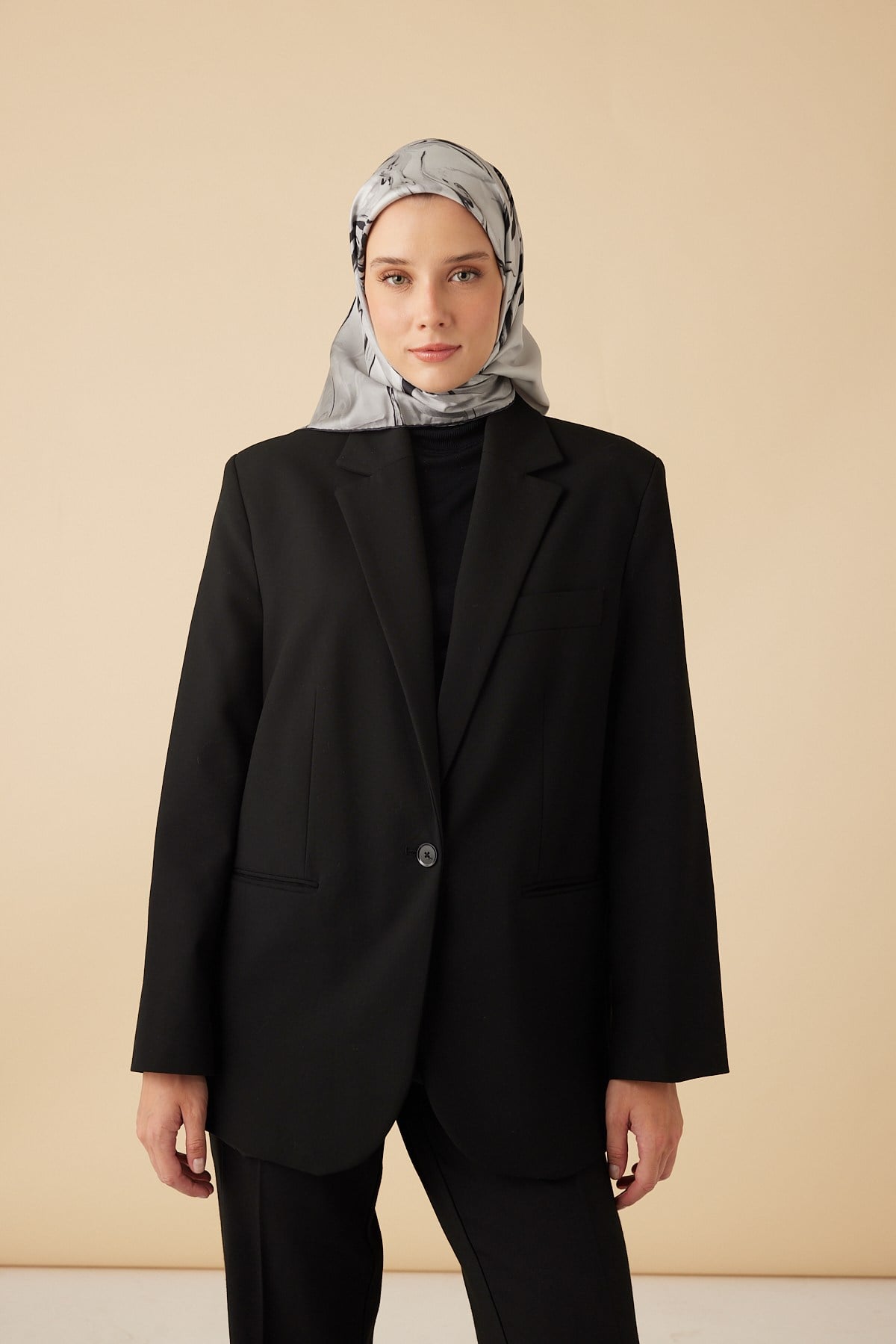 EVA TİVİL İPEK EŞARP 90*90 CM - GRİ