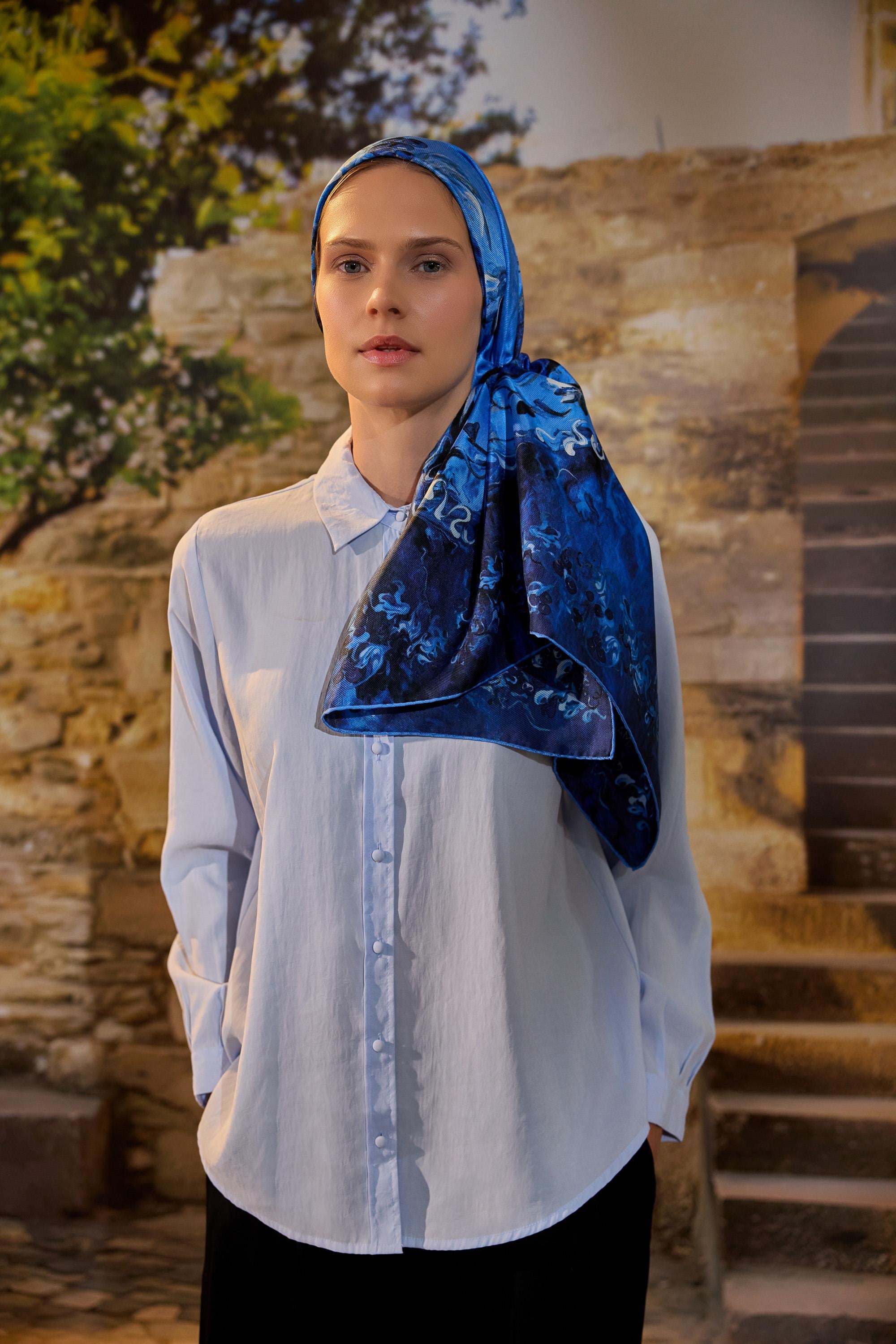 GÖKNAR MULBERRY İPEK EŞARP 90*90 CM - MAVİ