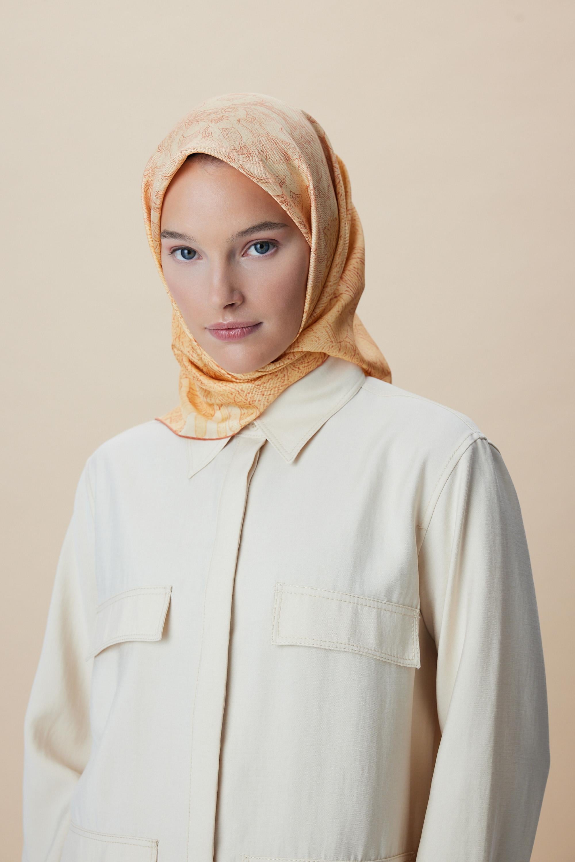 KÜN MULBERRY İPEK EŞARP 90*90 CM - KAVUNİÇİ