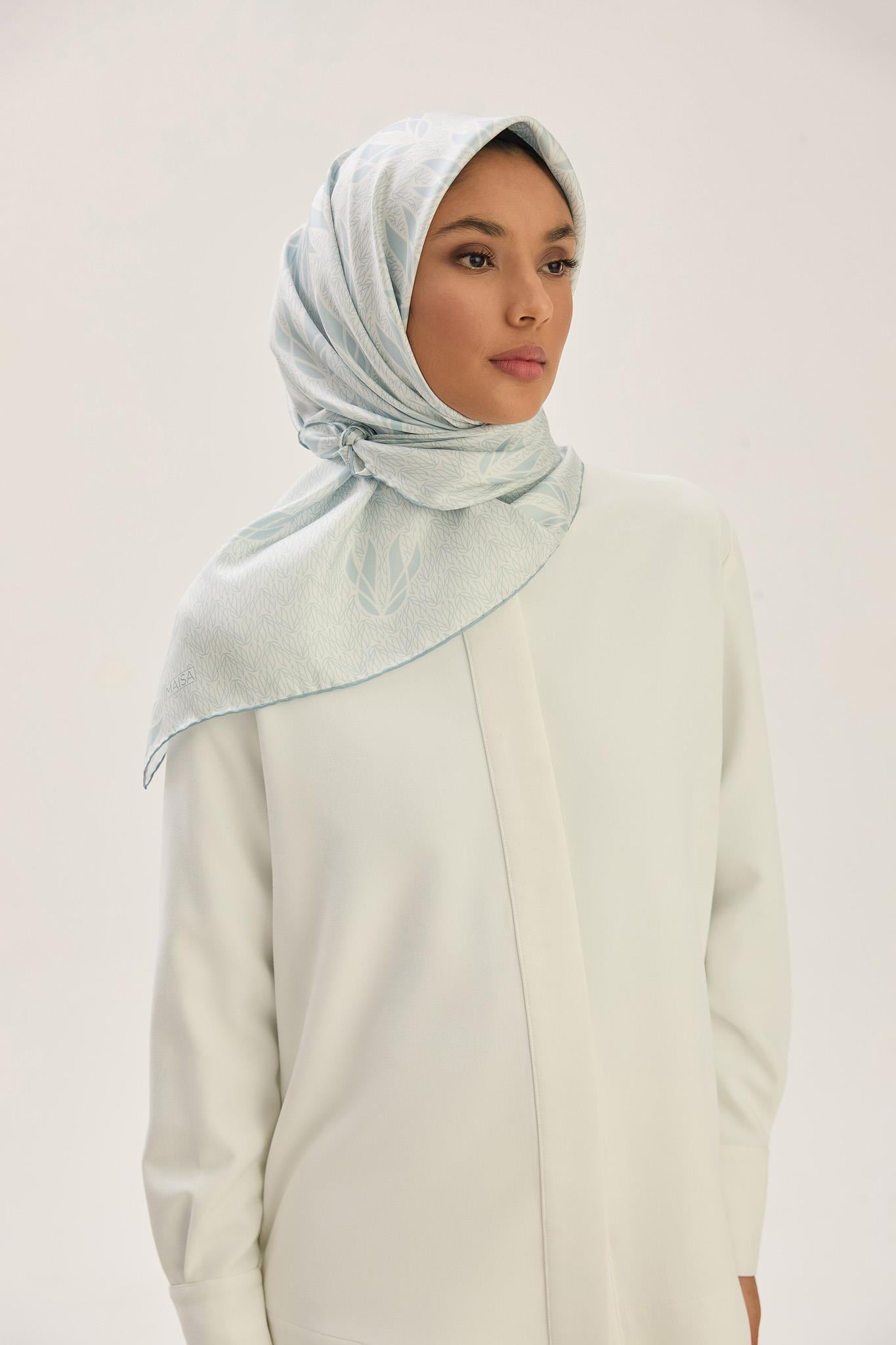 LAVİ TİVİL İPEK EŞARP 90*90 CM - AÇIK MAVİ