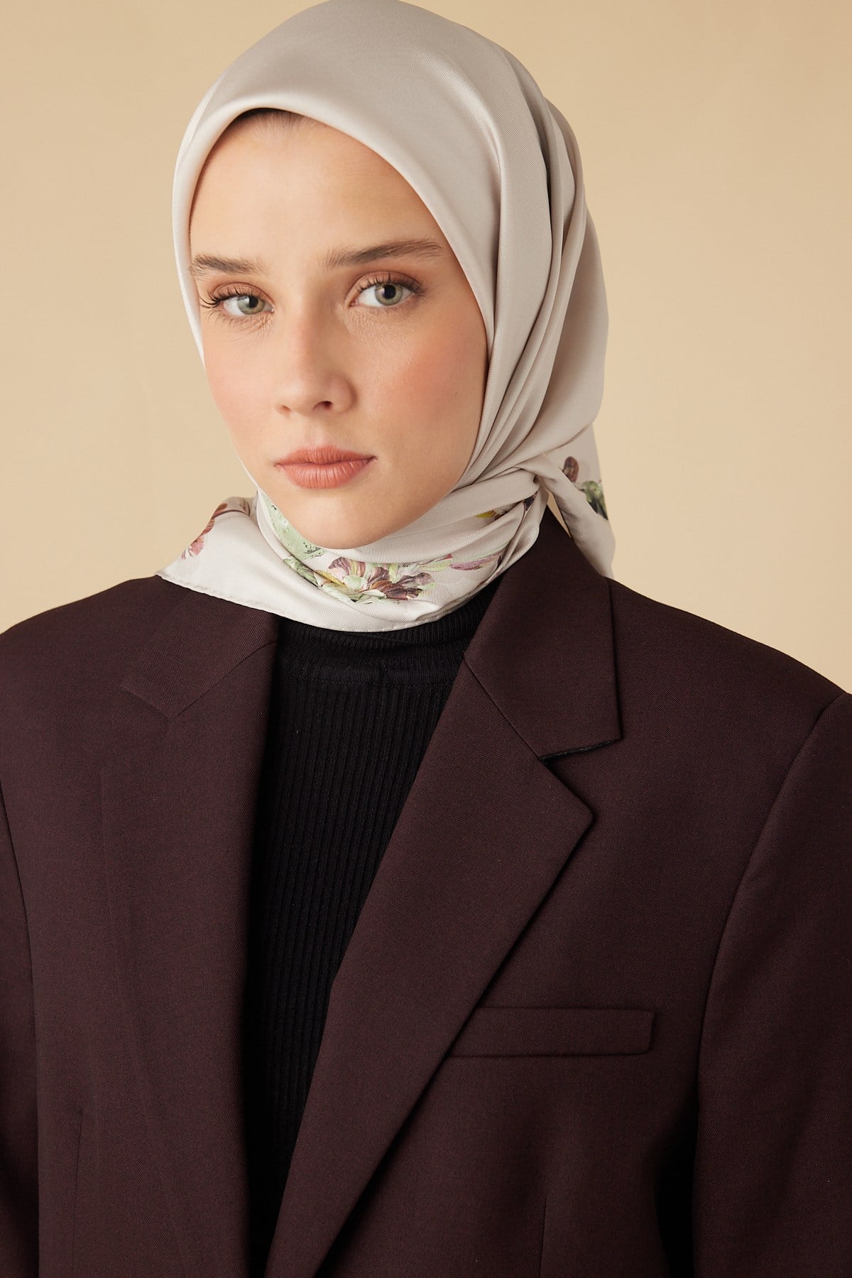NEVA TİVİL İPEK EŞARP 90*90 CM - GÜL KURUSU