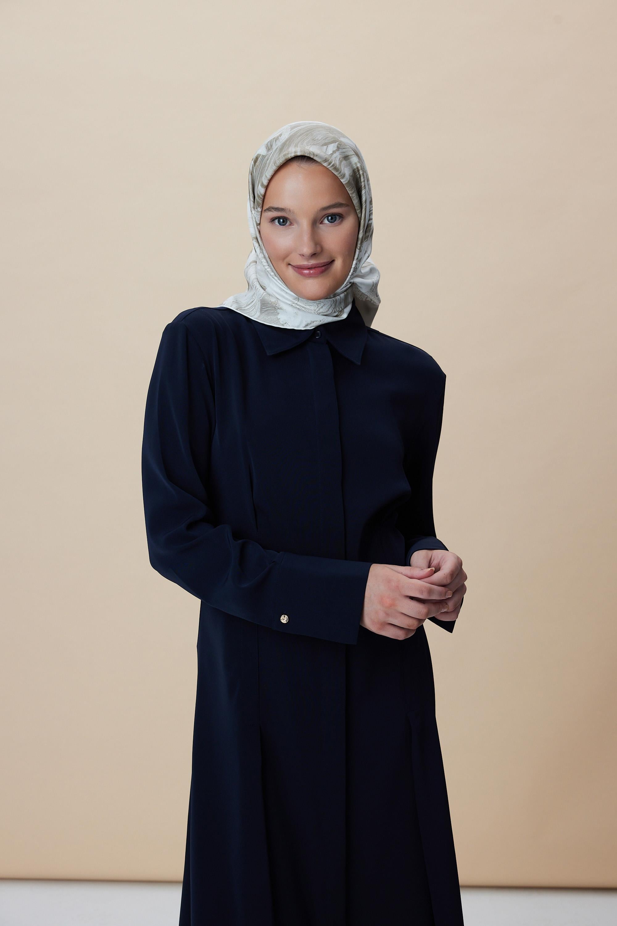 NÜVE TİVİL İPEK EŞARP 90*90 CM - KOYU BEJ