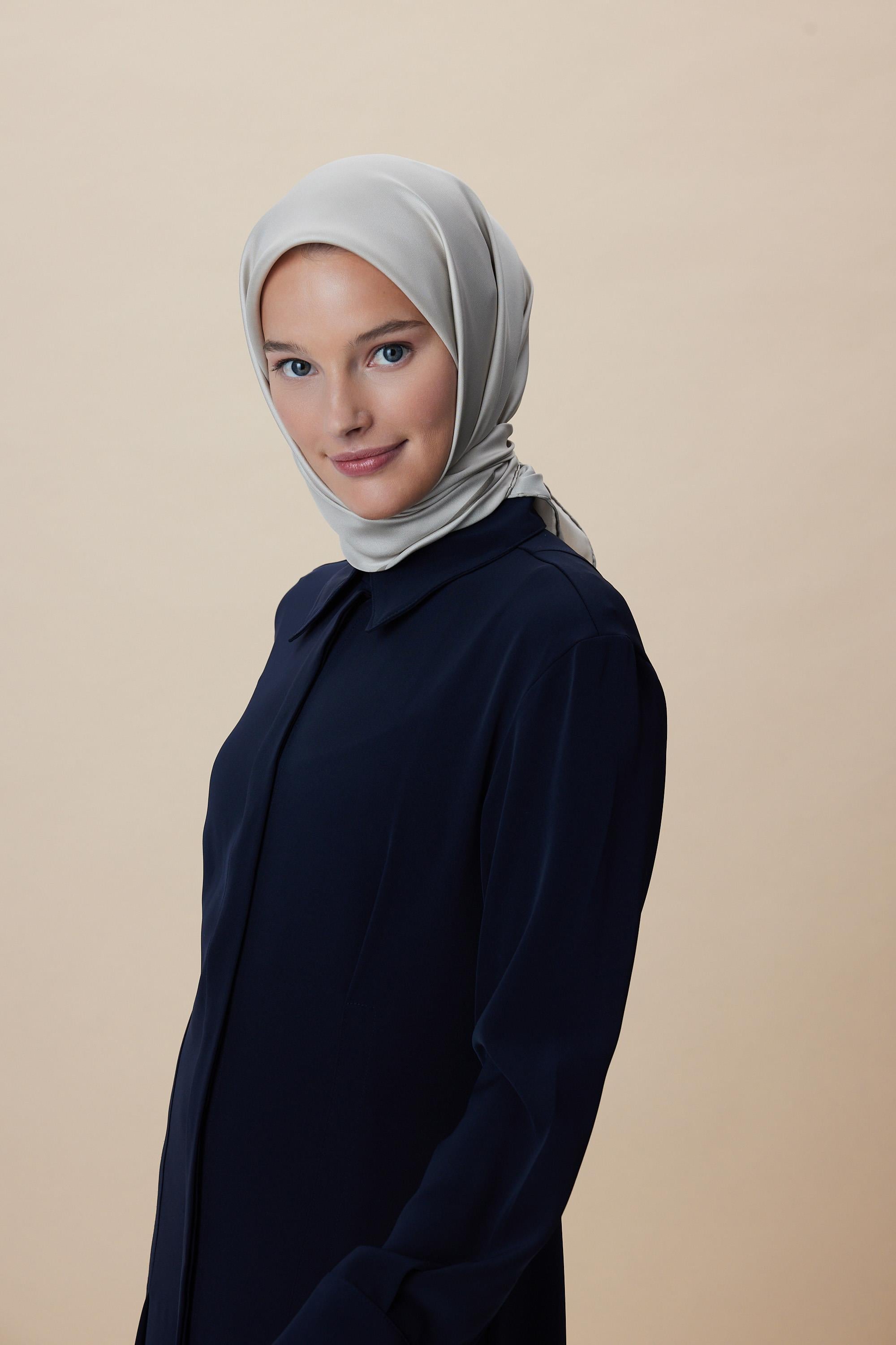 PAK TİVİL İPEK EŞARP 90*90 CM - BEJ