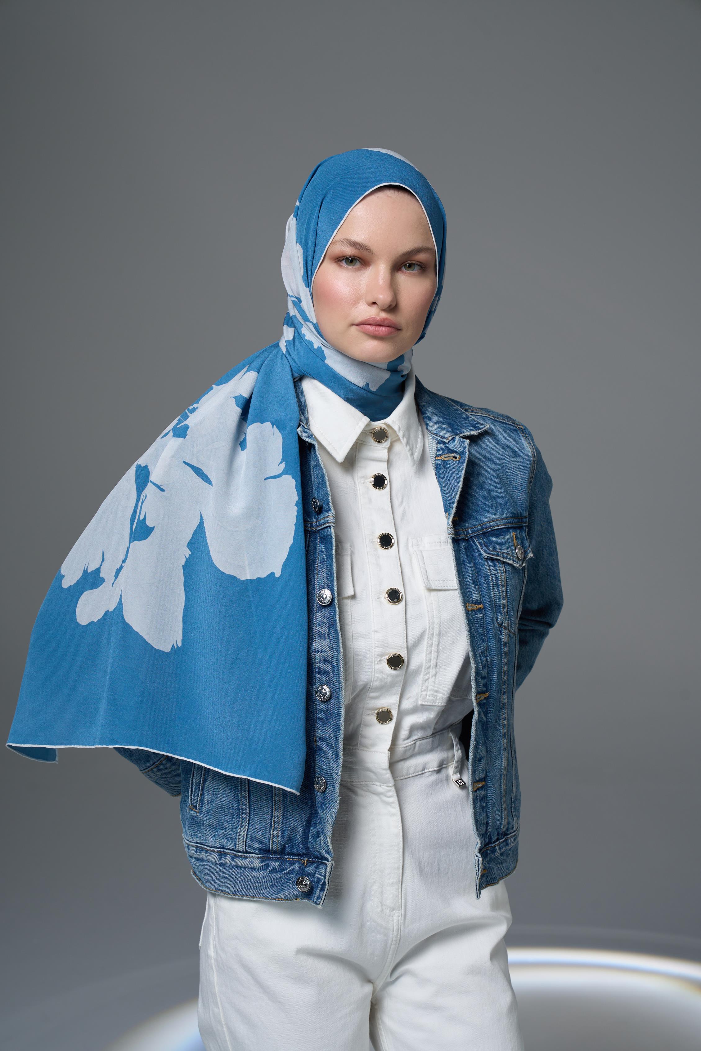 PERA KREP İPEK ŞAL 70*190  - AÇIK MAVİ
