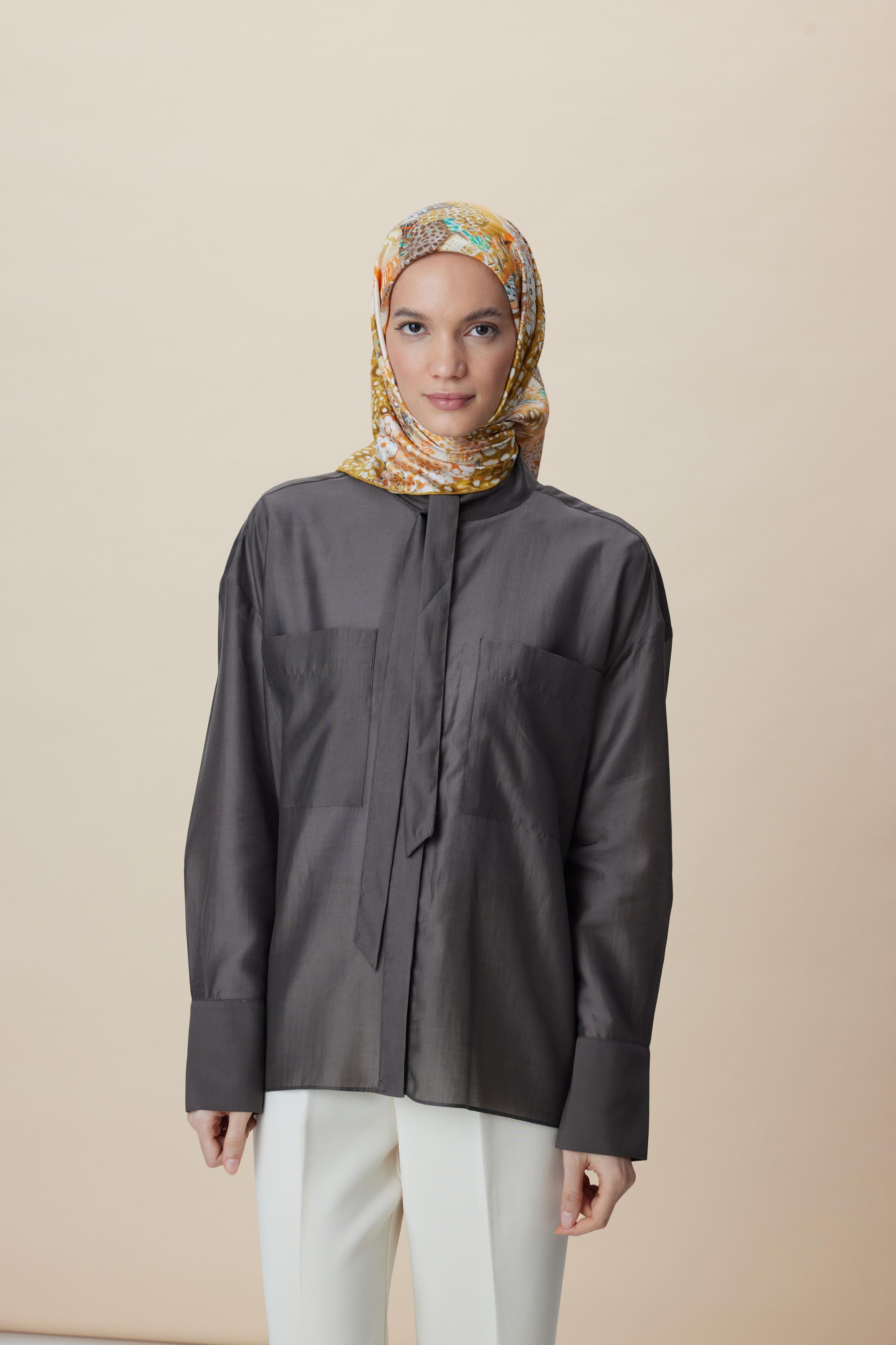 RENGİN TİVİL İPEK EŞARP 90*90 CM - YAĞ YEŞİLİ