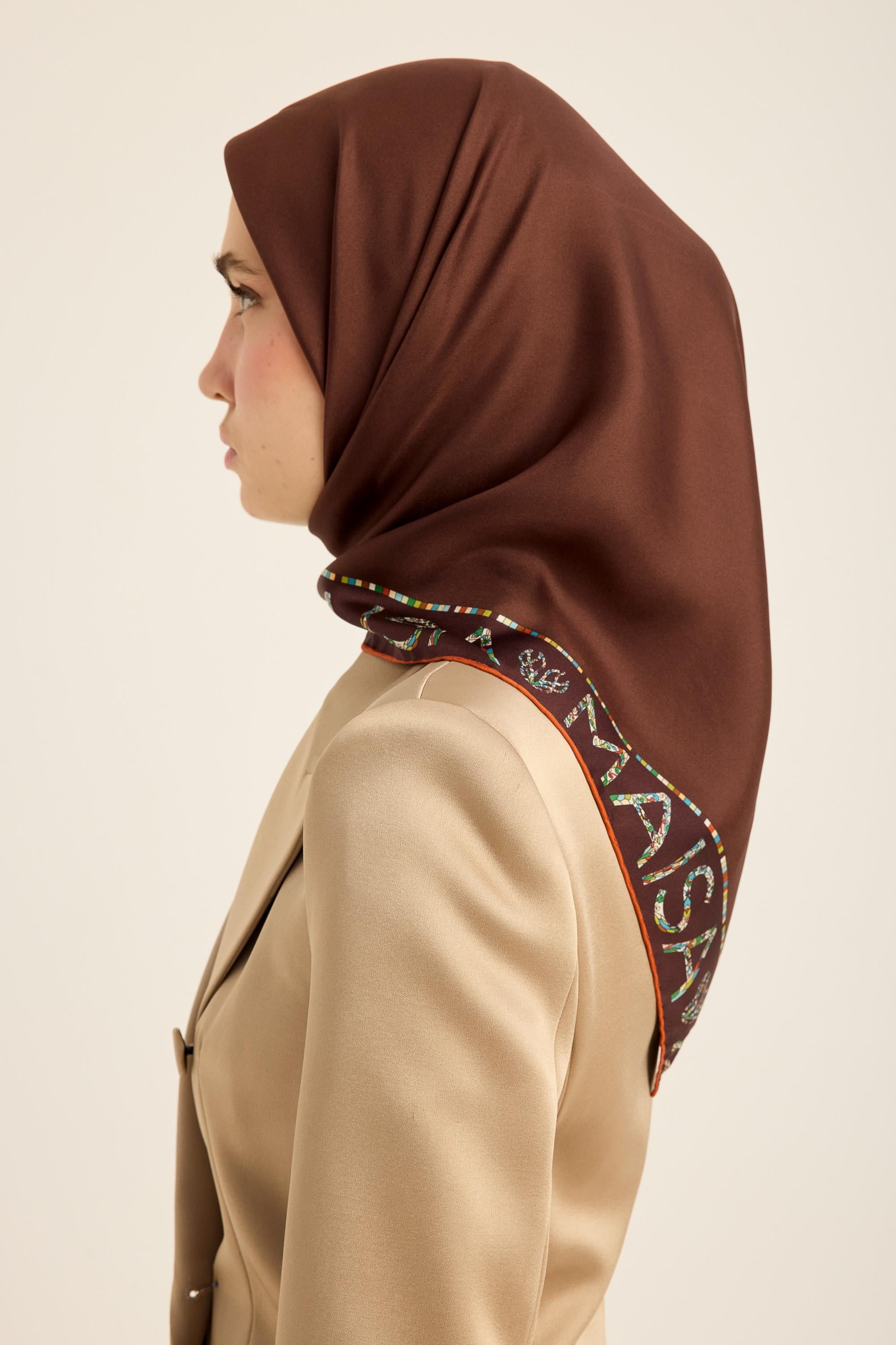 RUFİ TİVİL İPEK EŞARP 90*90 CM - KAHVERENGİ