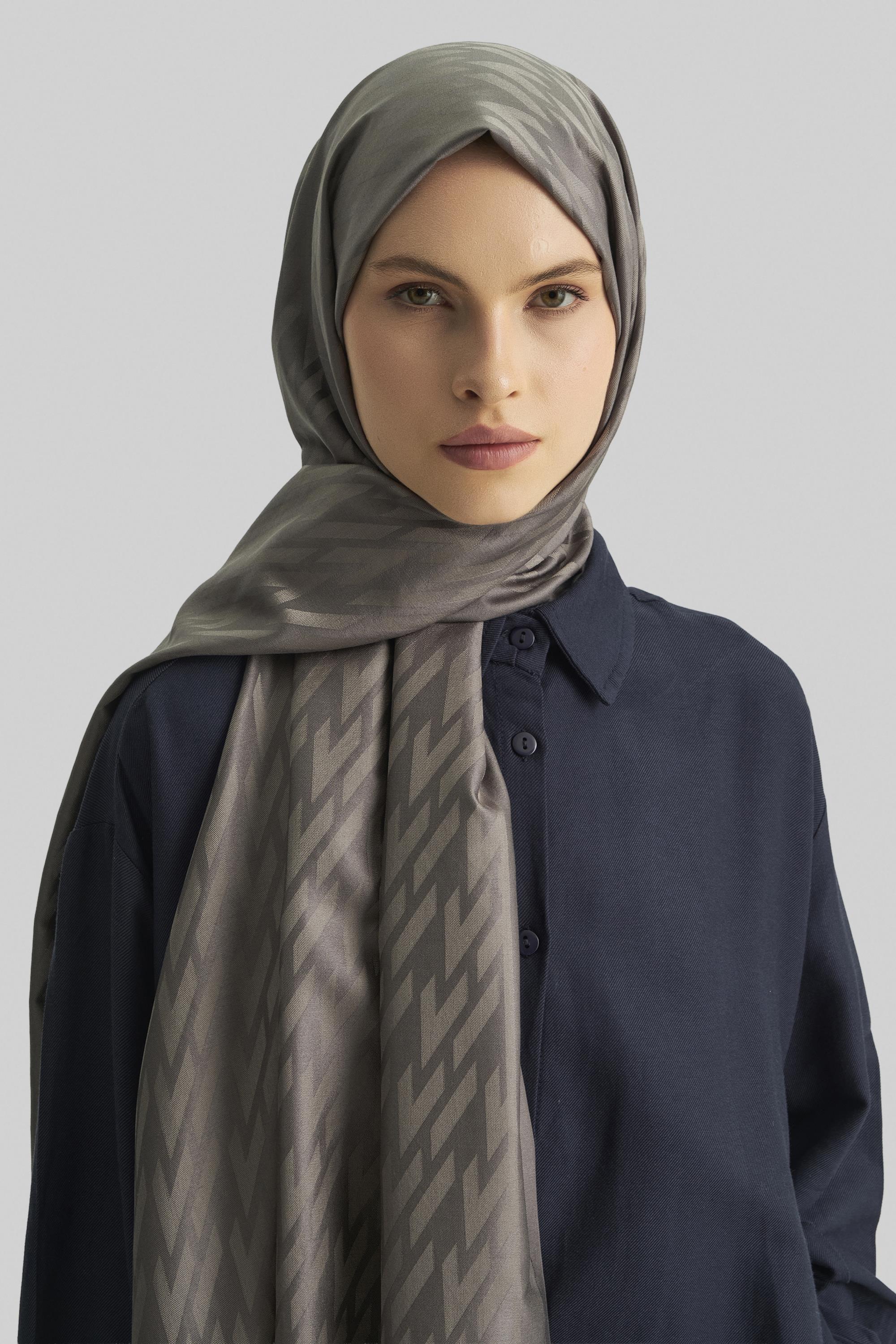 UMAY %100 İPEK JAKARLI ŞAL-VİZON