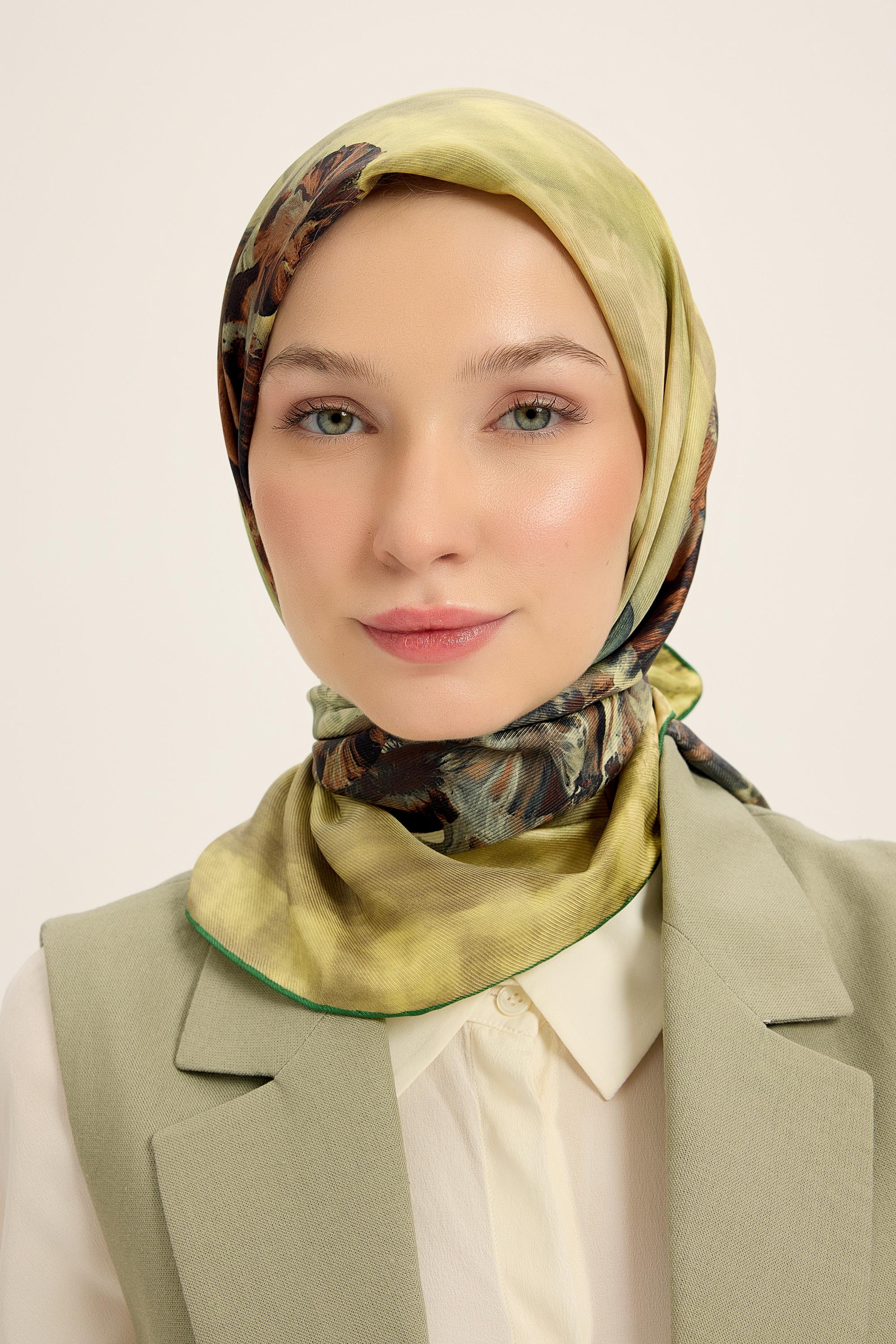 YONCA MULBERRY İPEK EŞARP 90*90 CM - YEŞİL