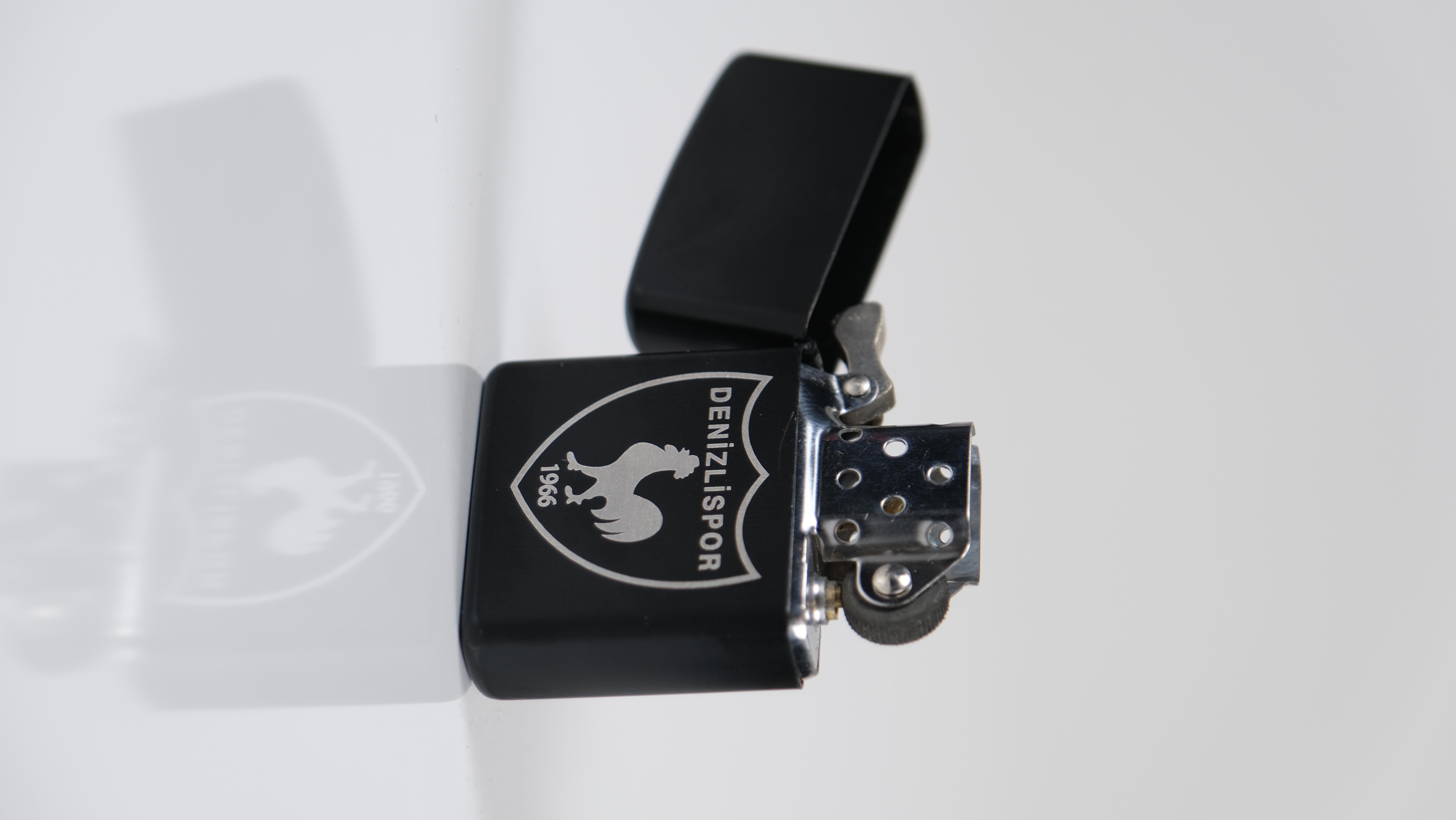 Lazer İşlemeli Zippo