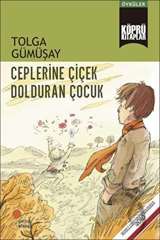 Ceplerine Çiçek Dolduran Çocuk