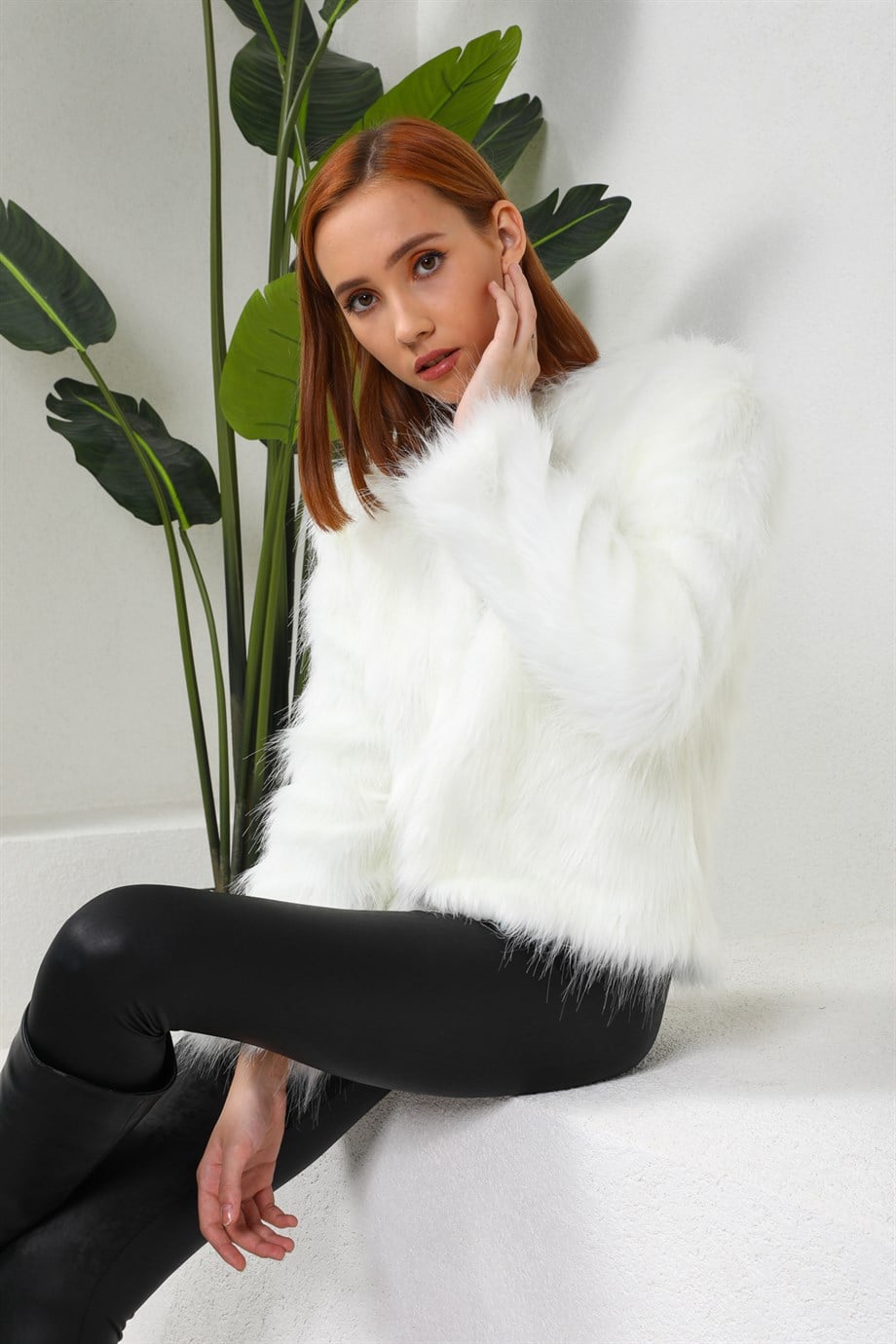 Kısa Tilki Kumaş Suni Kürk