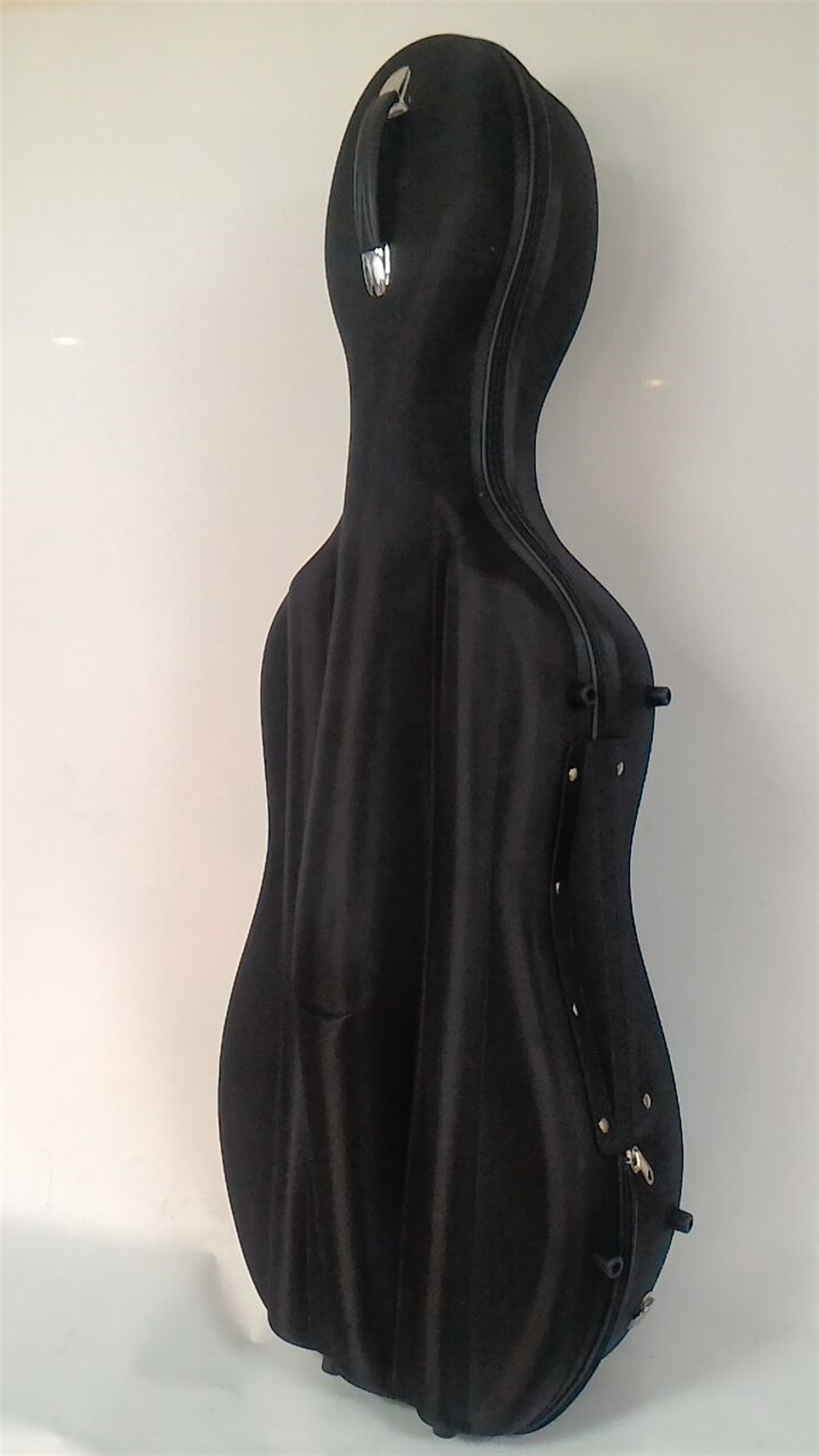 CELLO HARDCASE 4/4 TEKERLEKLİ