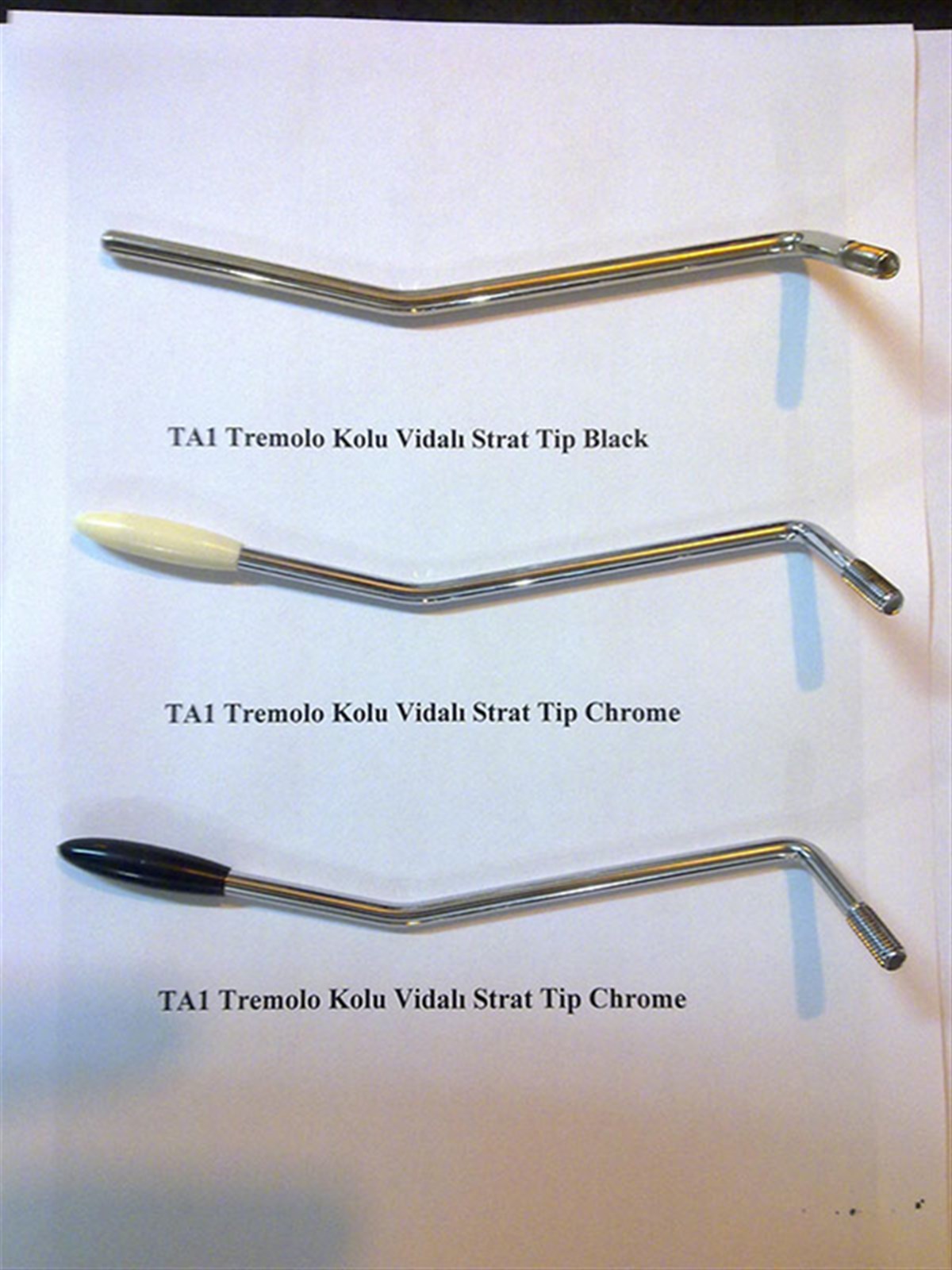 TREMOLO KOLU VİDALI STRAT TİP