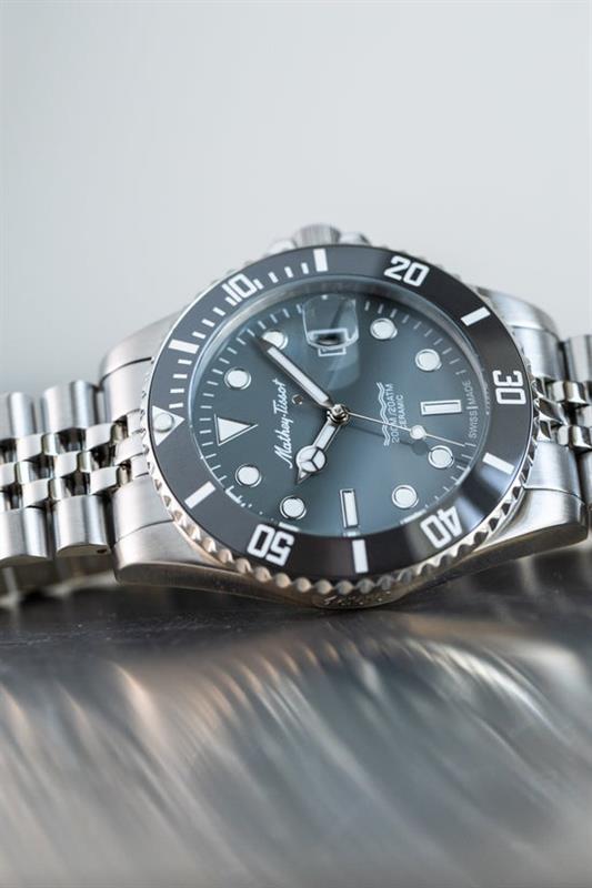 Mathey Tissot H901CRAS Erkek Kol Saati