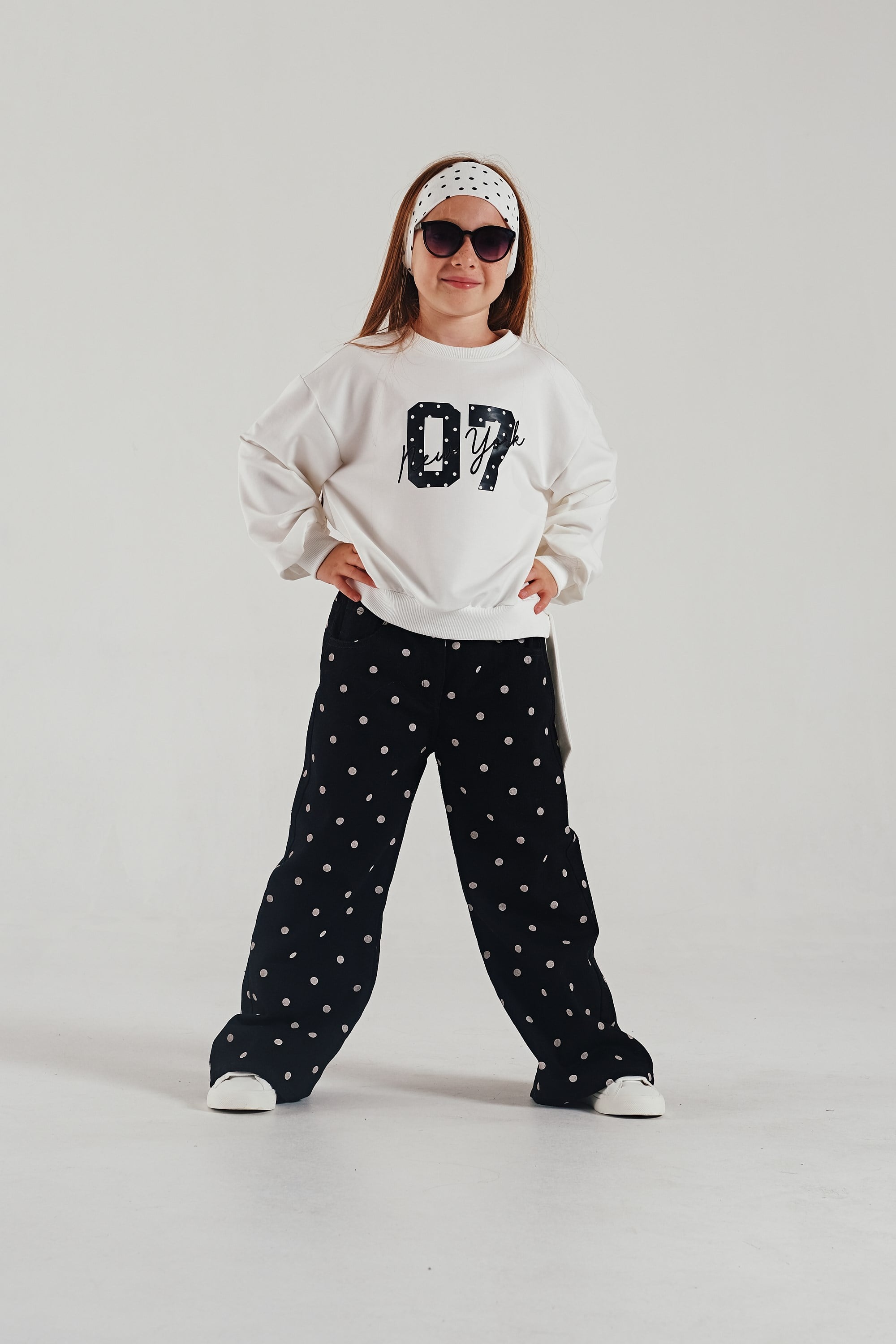 07 Kız Sweat - Beyaz