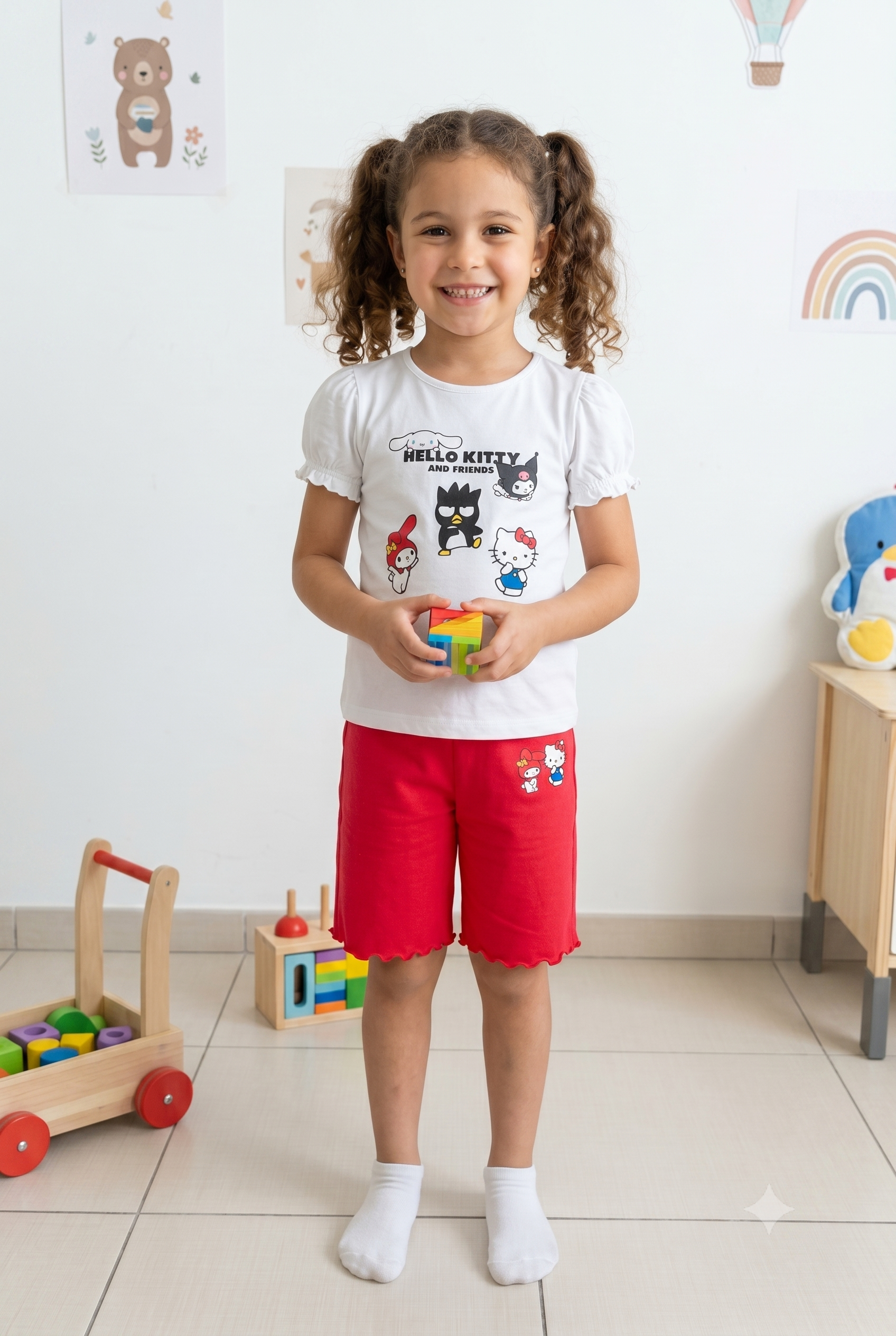 Lisanslı Hello Kitty Friends Kız Şortlu Takım - Beyaz