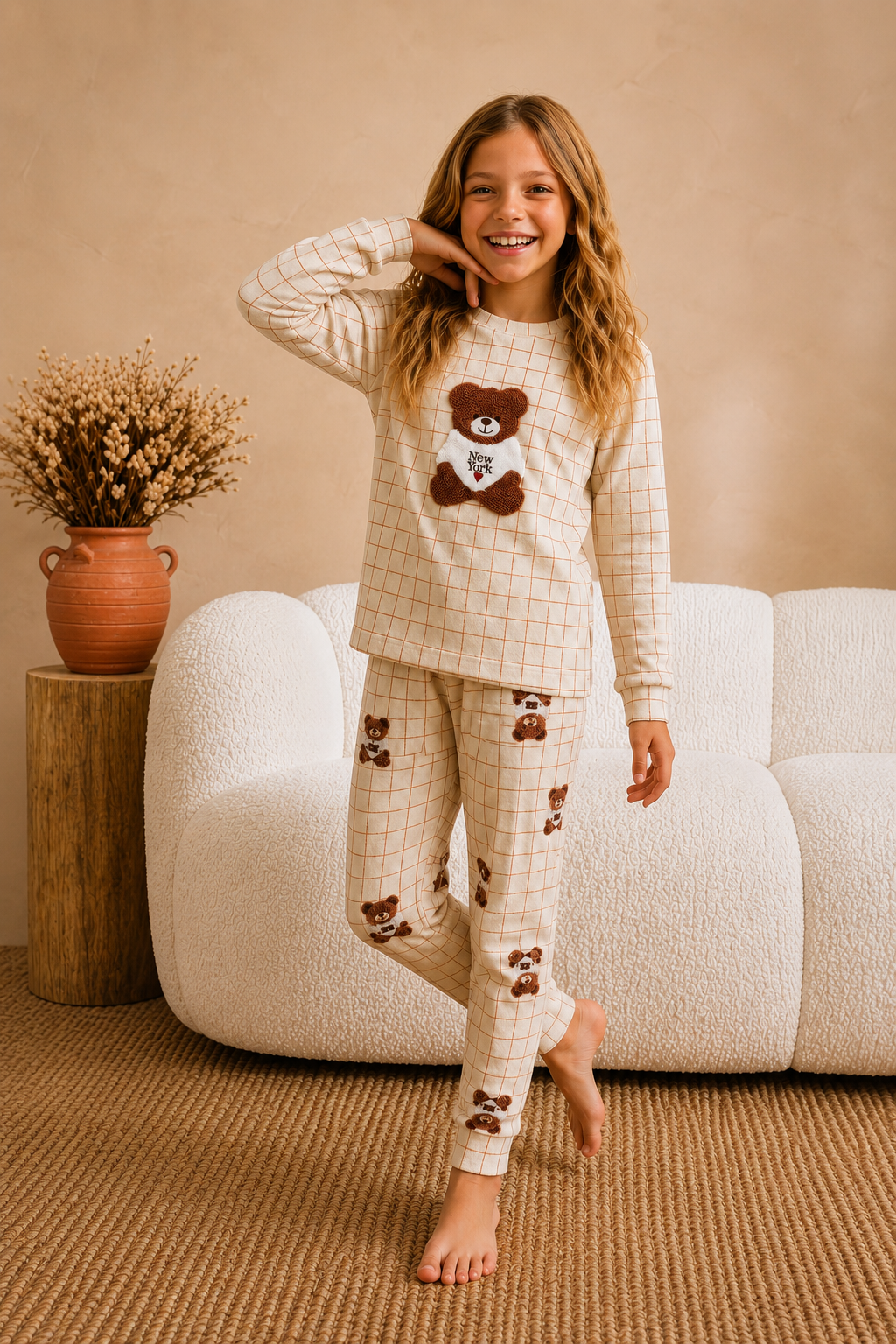 Minik Kareli Ayıcıklı Kız Pijama Takımı - Krem