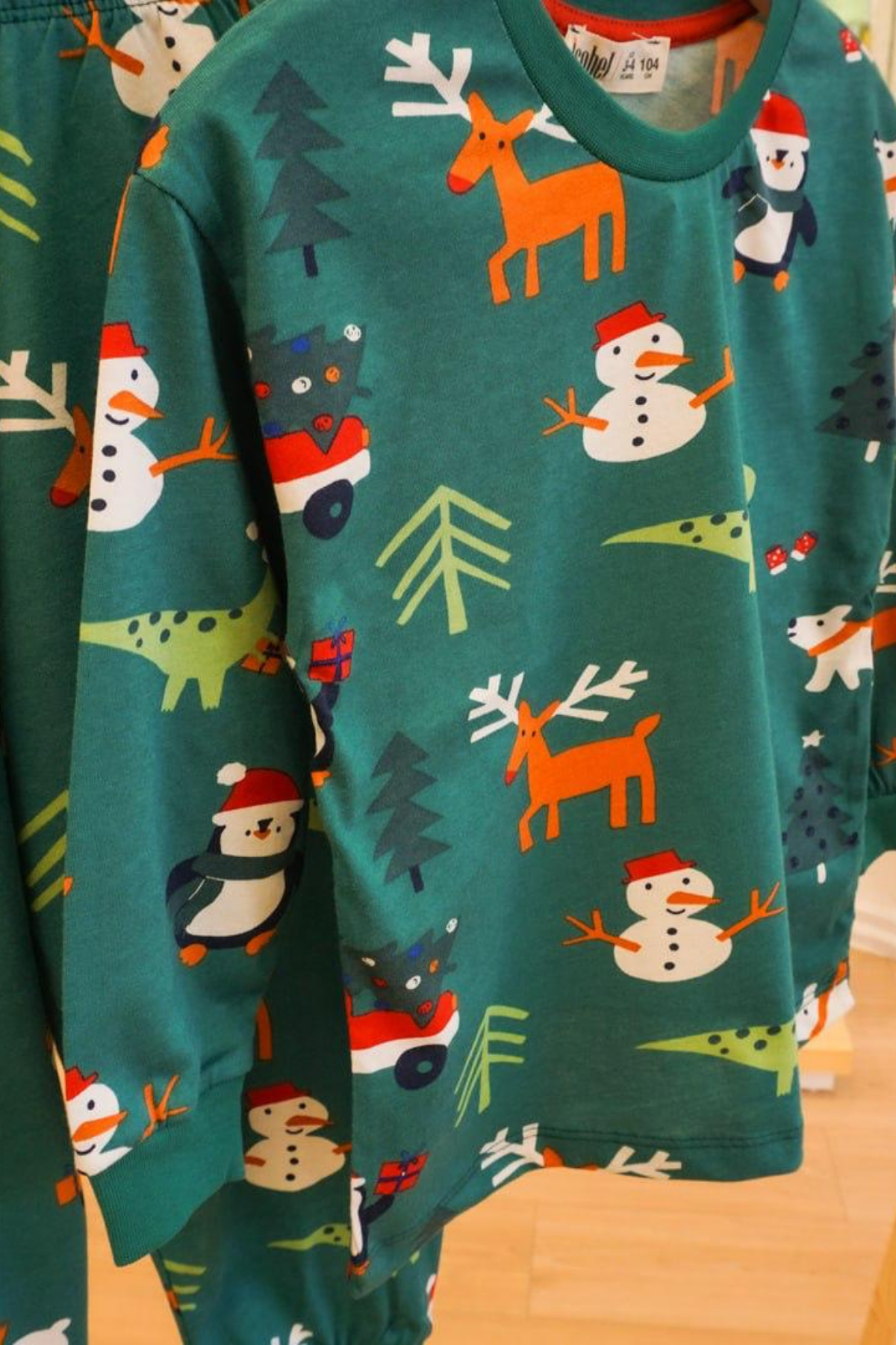 Yılbaşı Temalı Pijama Takımı - Yeşil