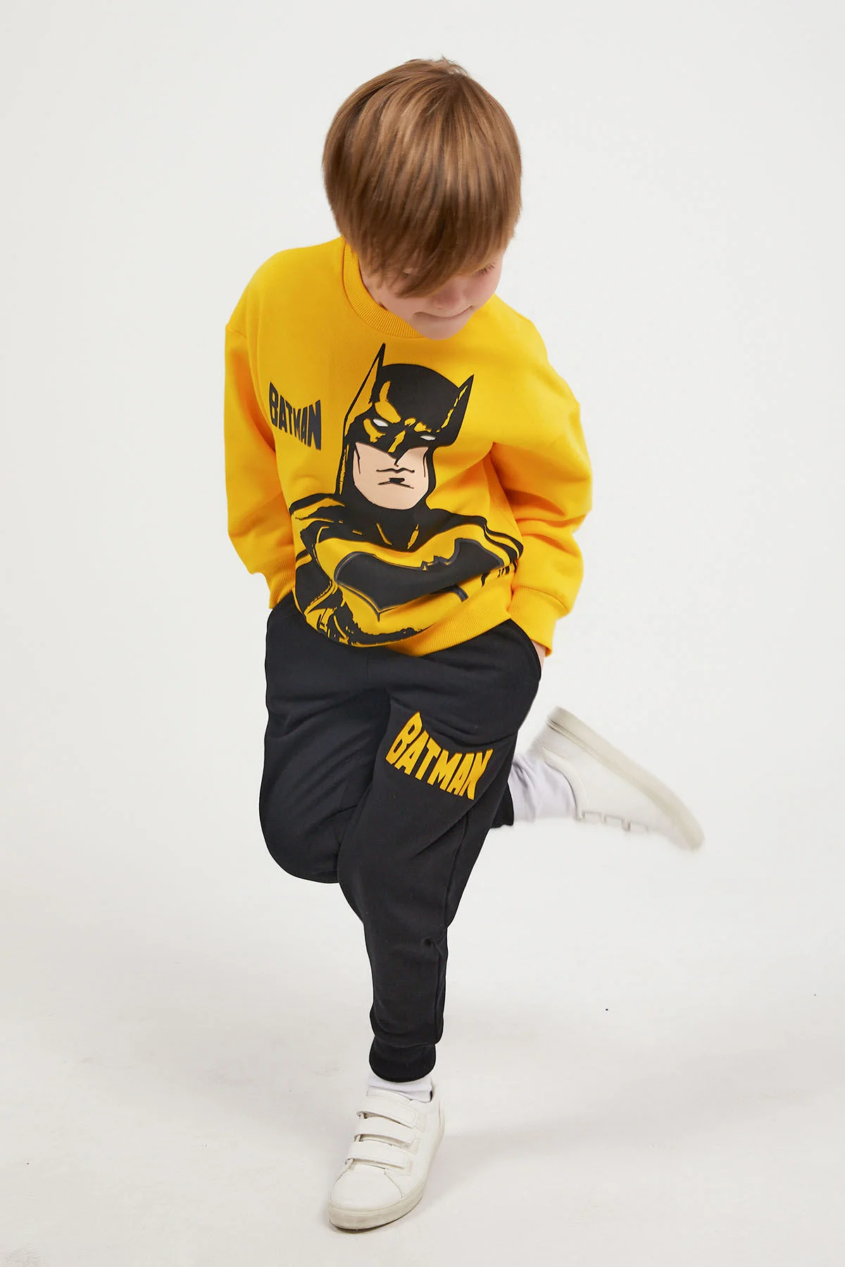 BATMAN LİSANSLI ERKEK ÇOCUK EŞOFMAN TAKIM