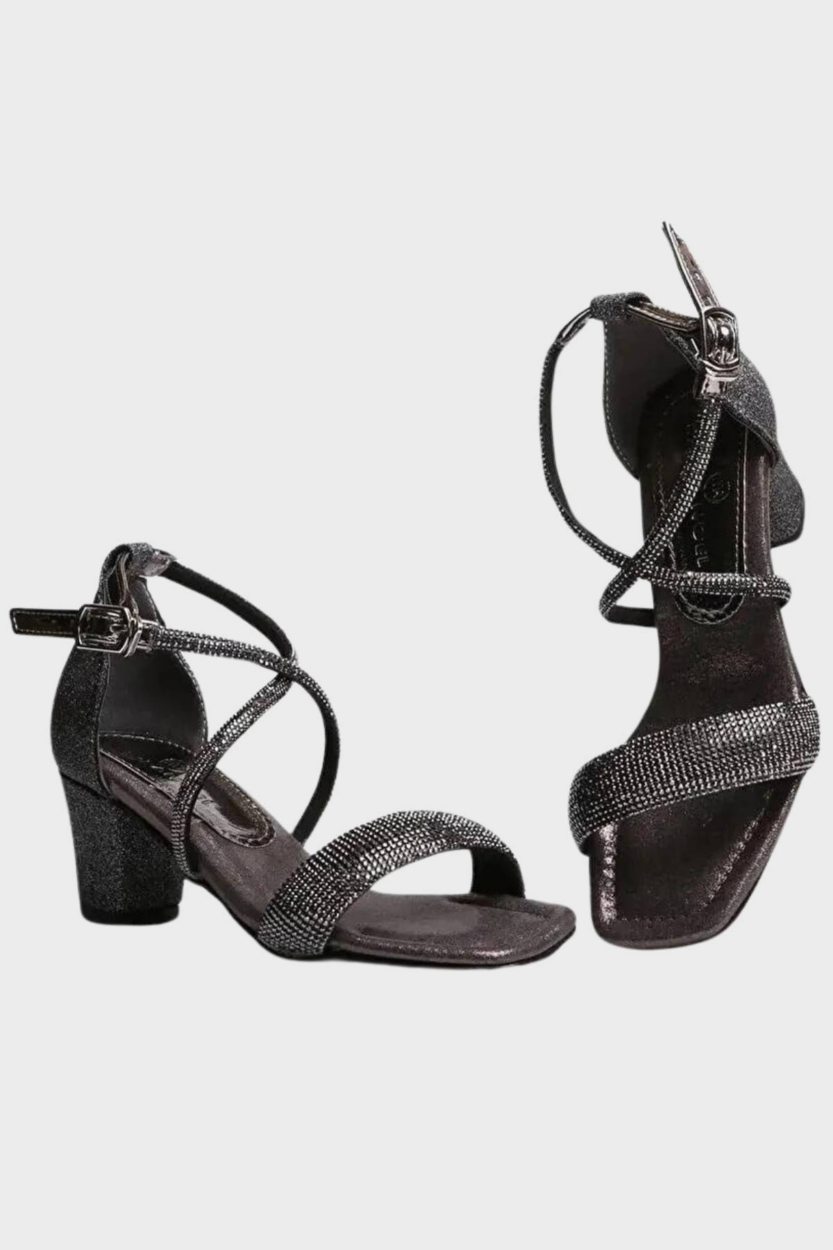 BİLEKTEN BAĞLAMALI TOPUKLU AYAKKABI