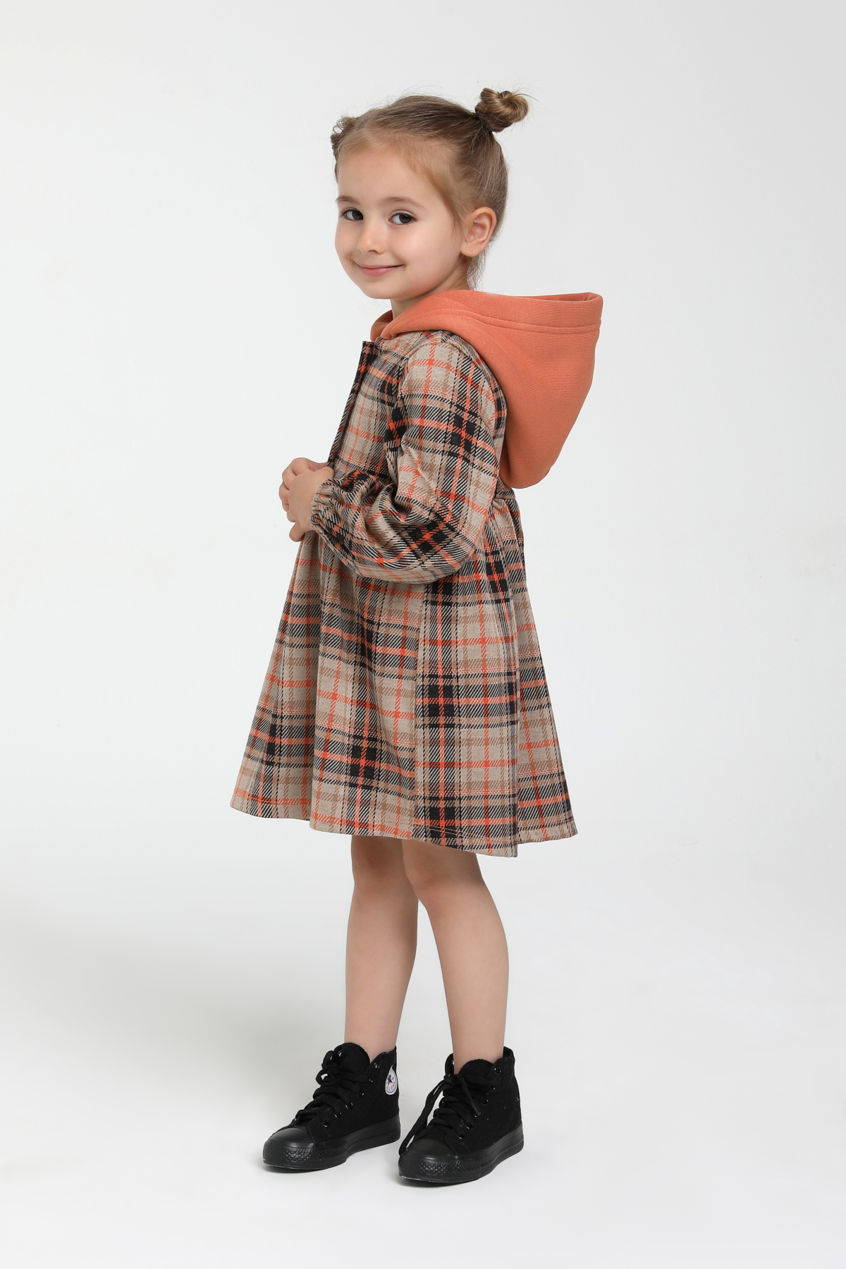 EKOSELİ KAPŞONLU BEBE ELBİSE