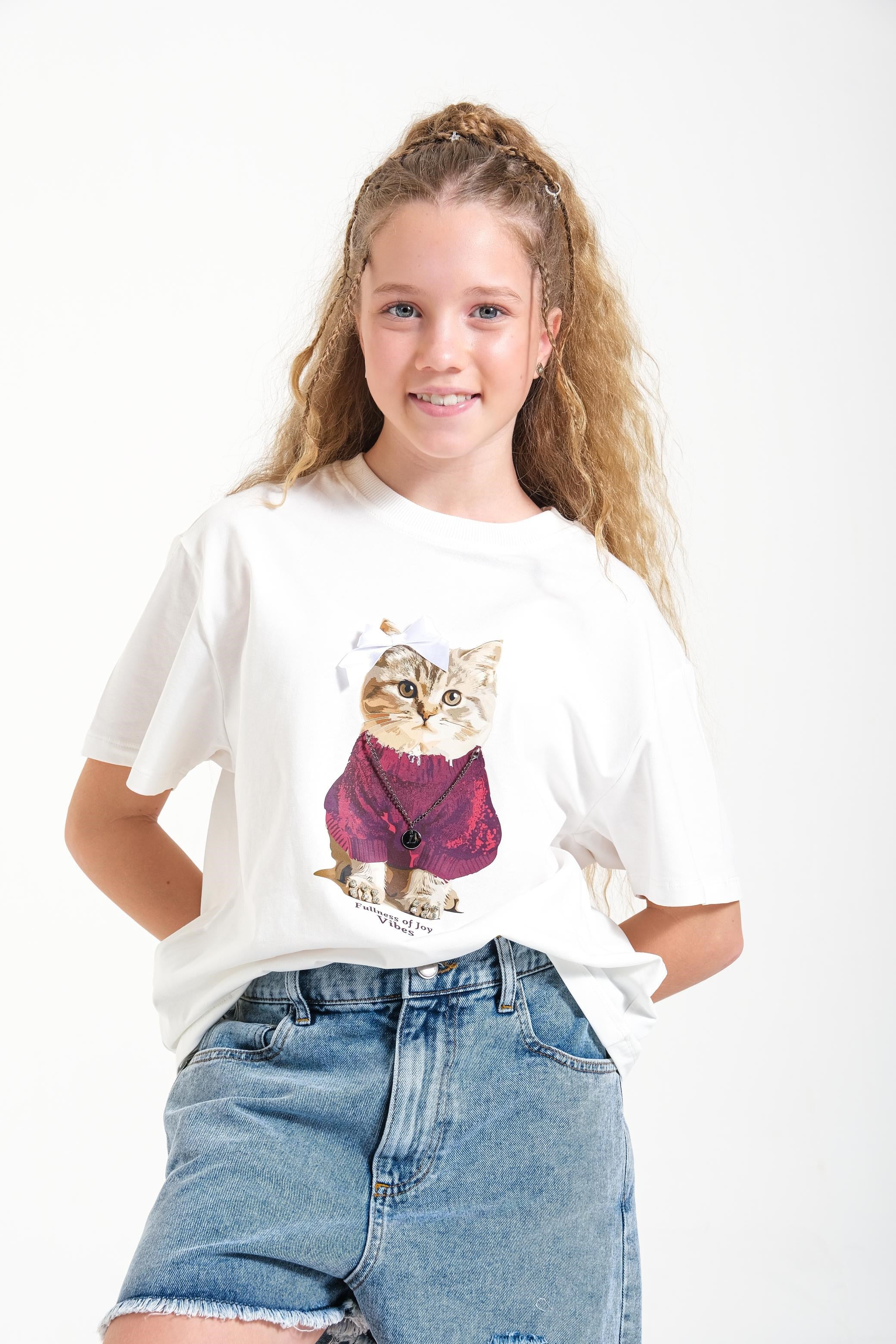 Fiyonklu Kedi Kız Tişört - Bordo