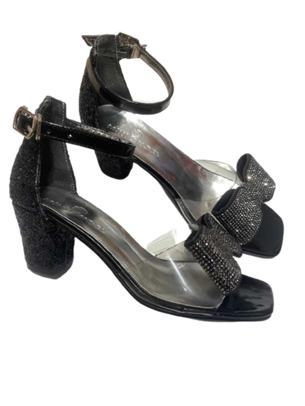 FİYONKLU TOPUKLU AYAKKABI