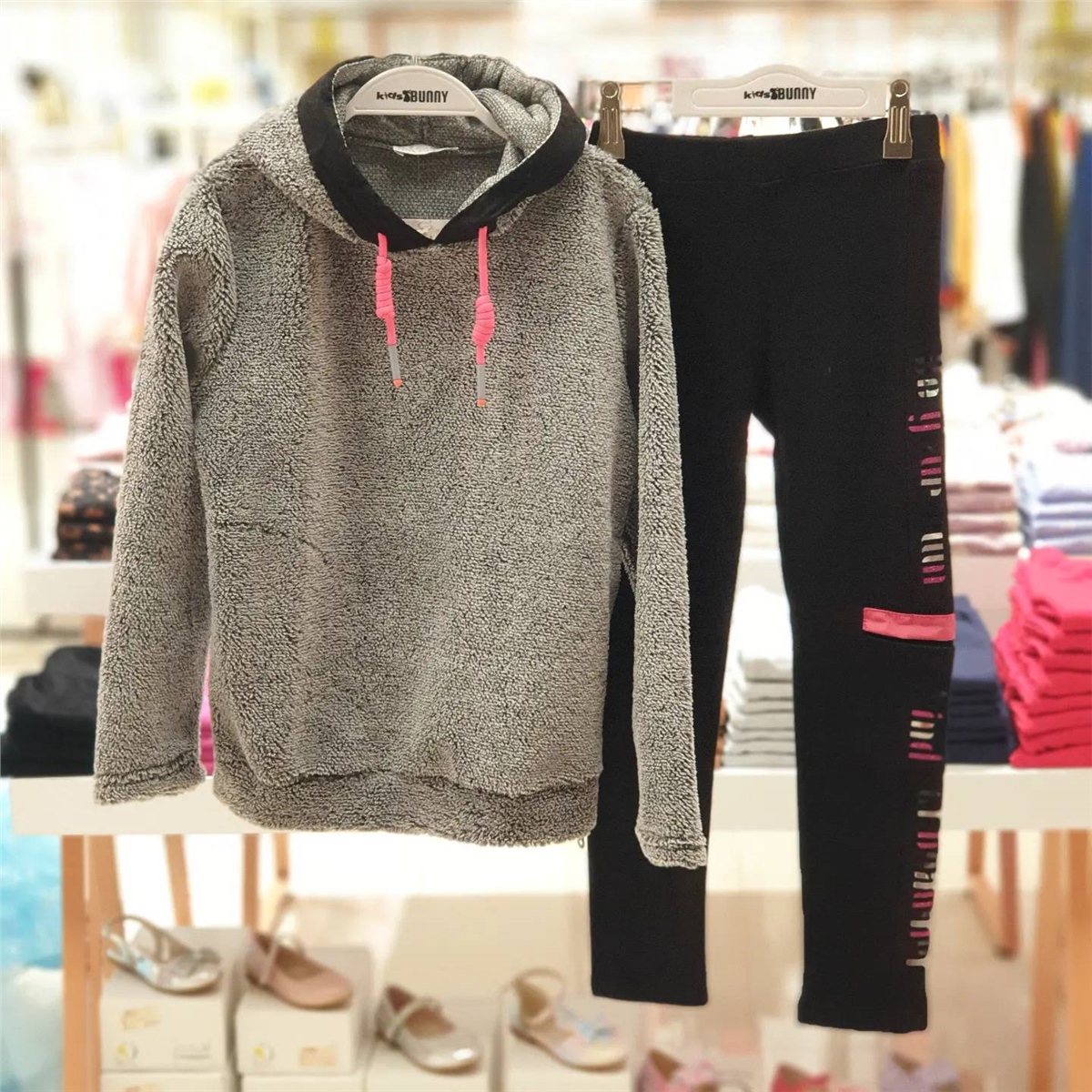 MOMENT KIZ PELUŞ SWEAT